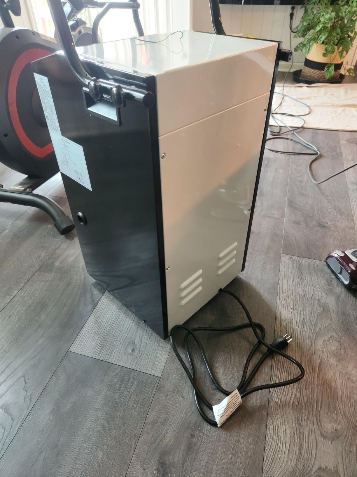 Waykar 155 Pints Large Commercial Dehumidifier with Drain Hose and Water Tank, Industrial Dehumidifier in Large Space up to 8000 Sq. Ft for Home, Basements, Whole House, Library customer photo 1