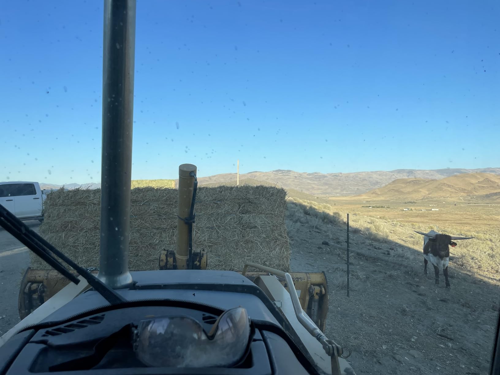 YINTATECH Dual Hay Bale Spear 49