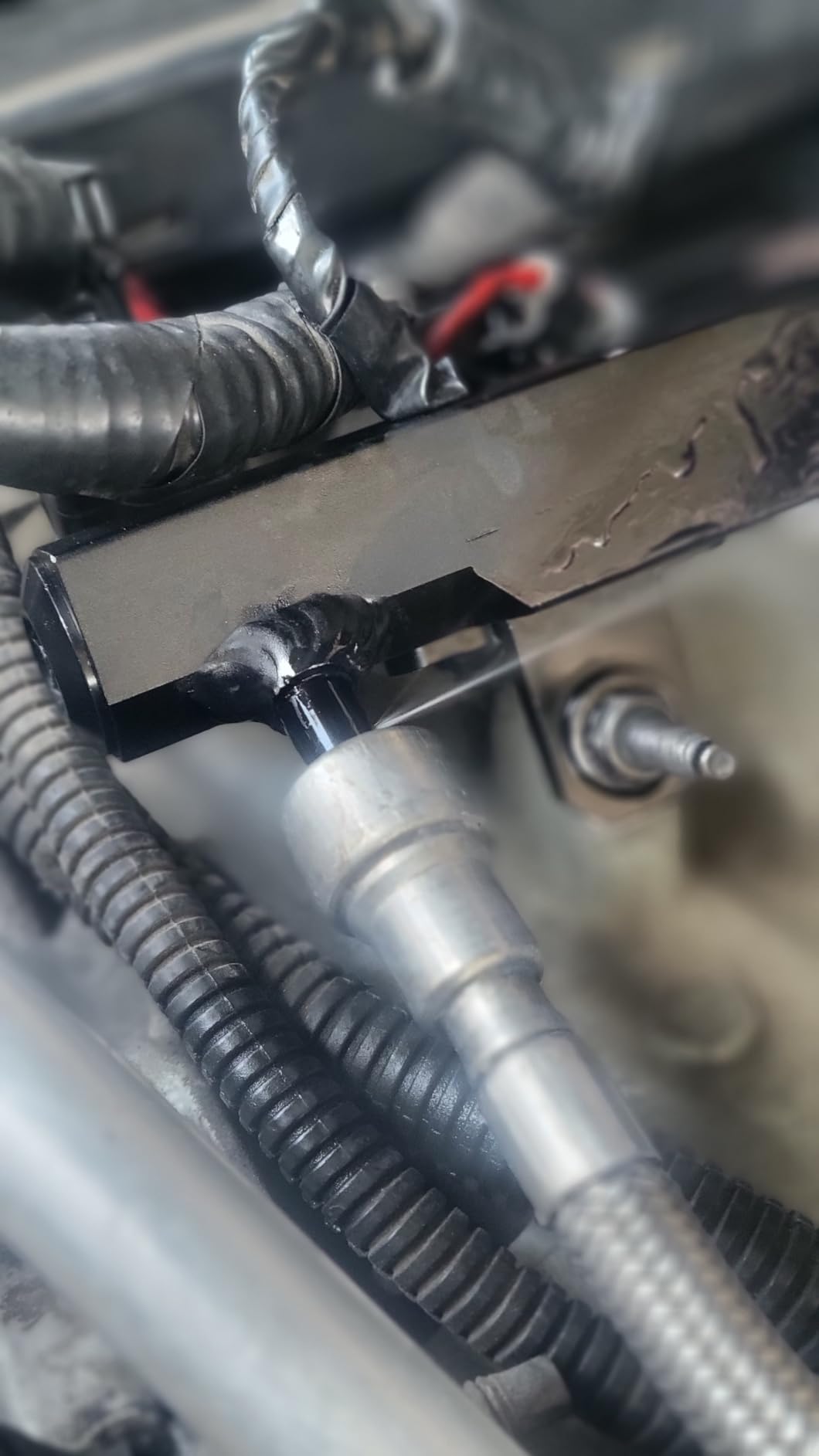 1997-2001 Jeep 4.0 Wrangler TJ Cherokee XJ Aluminum Fuel Rail #5014496AC customer photo 2