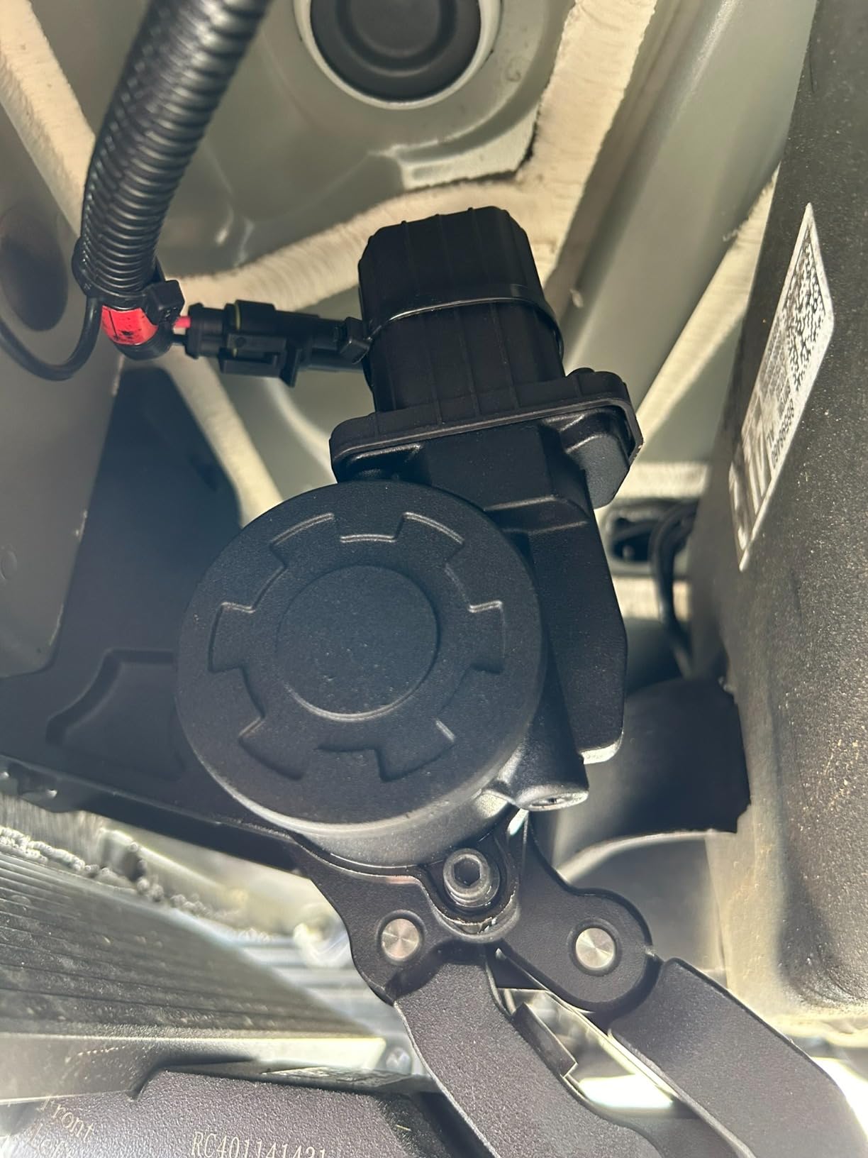 Rough Country Power Running Boards for Chevy Silverado & GMC Sierra 1500/2500HD/3500HD (2019-2026) Crew Cab - Dual-Motor Electric Retractable Side Steps with LED Lights customer photo 1