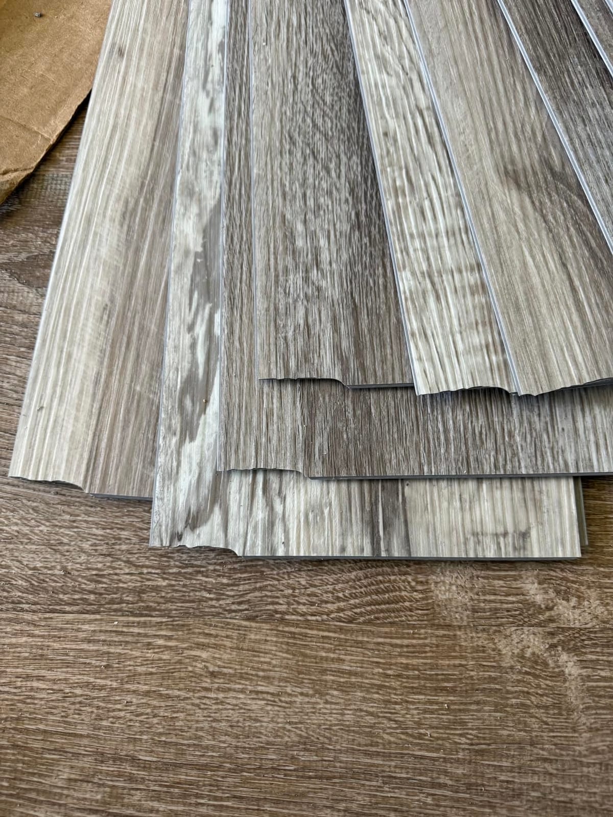 MSI Parkshore 7 in. x 48 in. Luxury Vinyl Flooring, Rigid Core Planks, LVT Tile, Waterproof LVT, Wood Grain Finish, 12 MIL Wear Layer, 4.4 mm Thick, 26.15 sq. ft./Case, Larkwood customer photo 1