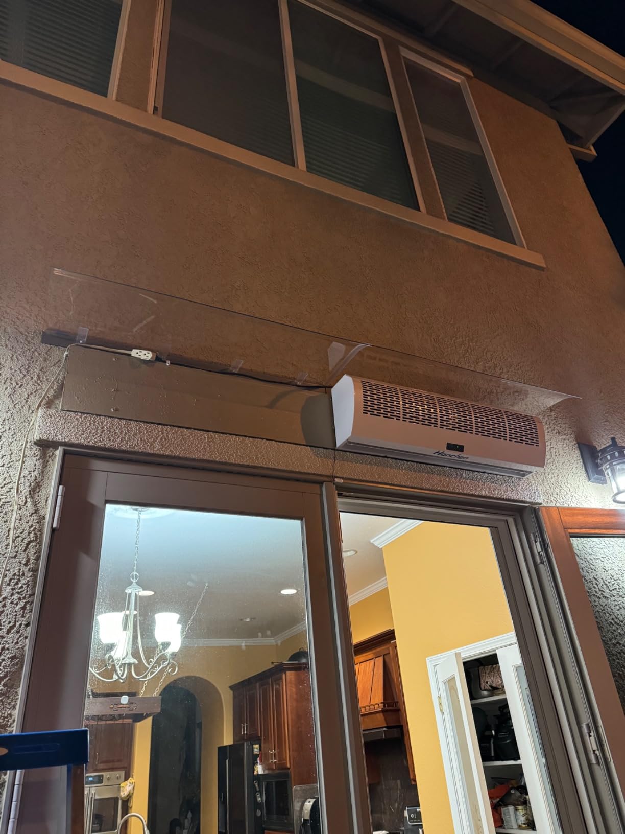 Hanchen 36 Inch Air Curtain [2026 NEW VERSION] Magnetic Door Switch 2 Speeds 1527/1292 CFM Uncooled and Unheated Remote Control Super Power Commercial Indoor Heavy Duty Air Door Fan 110V customer photo 2