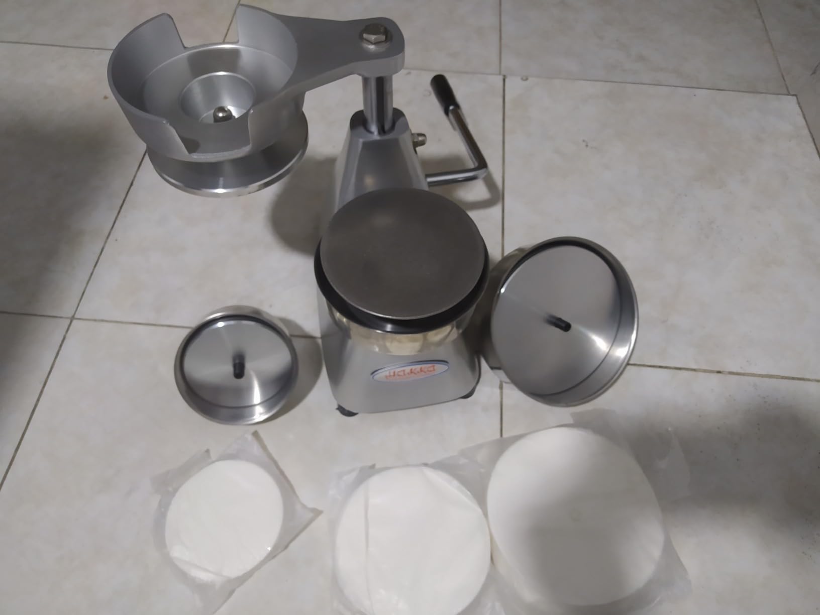 Hakka Commercial Hamburger Press Patty Maker, Stainless Steel Heavy Duty Grill Burger Press Patty Meat Tool, with Three Convertible Molds and 1200 Pcs Patty Papers, 100mm/130mm/150mm customer photo 1