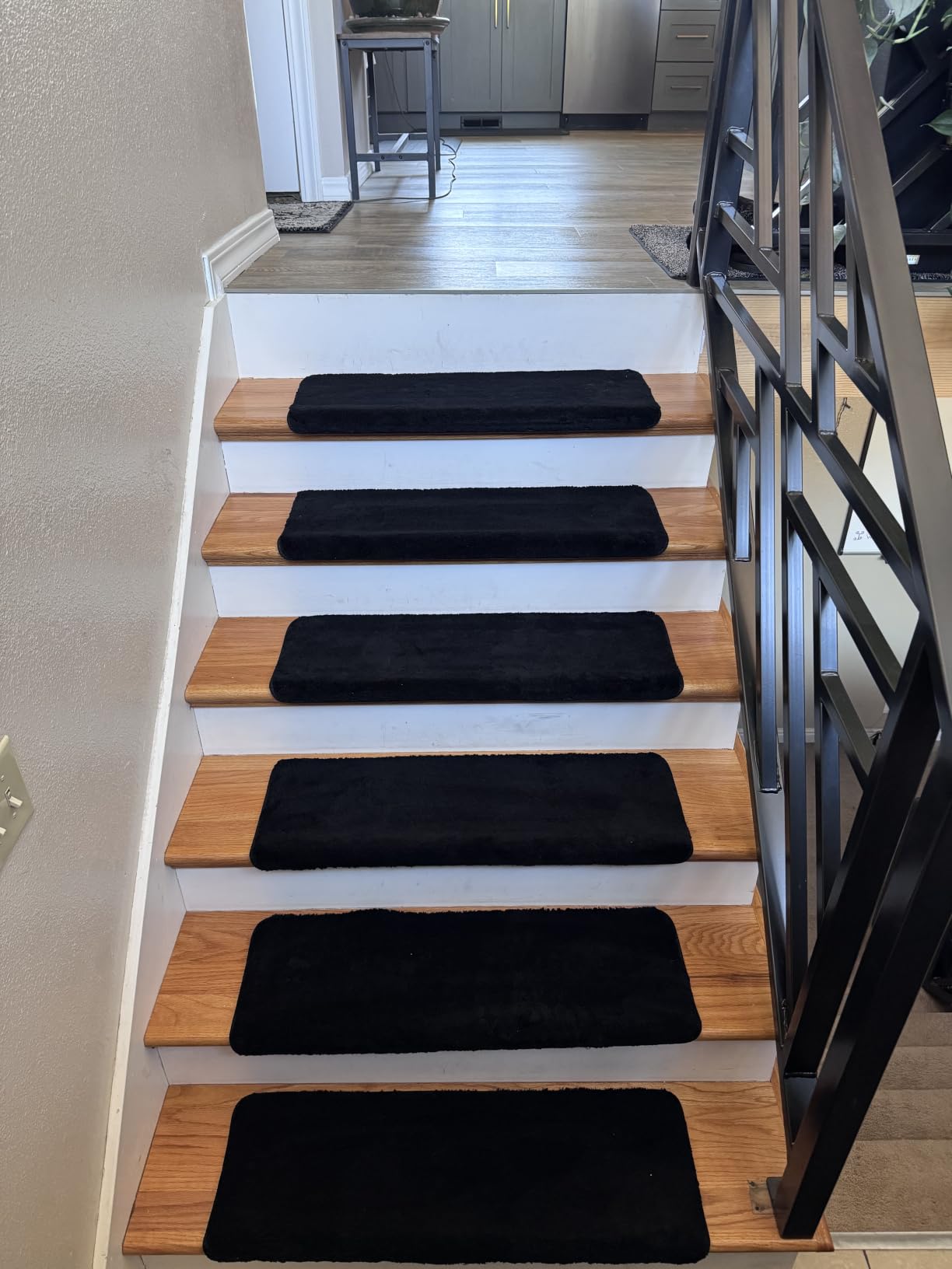PURE ERA Bullnose Carpet Stair Treads Ultra Plush Black 14 Pcs customer photo 1