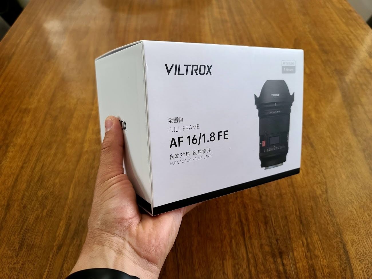 VILTROX AF 16mm f/1.8 FE Full Frame Lens for Sony E, Autofocus Lens with Built-in LCD Screen, Large Aperture for Sony E-Mount a7 customer photo 2