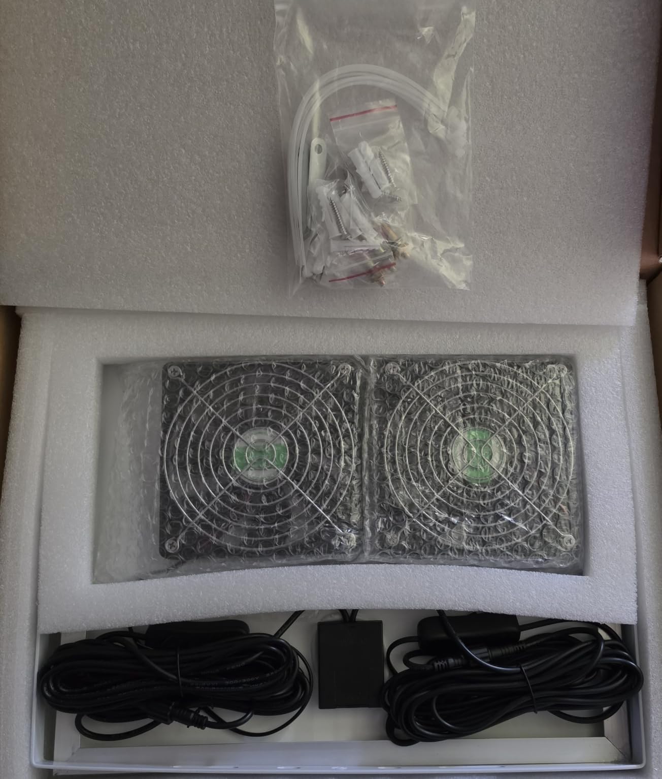 5 Inch Solar Powered Fan, Solar Exhaust Intake Fan Kit, IPX7 Waterproof Dual Fans with 13Ft On/Off Switch Cable, Cooling Ventilation for Greenhouse, Chicken Coop, Shed, Outside No Battery customer photo 1