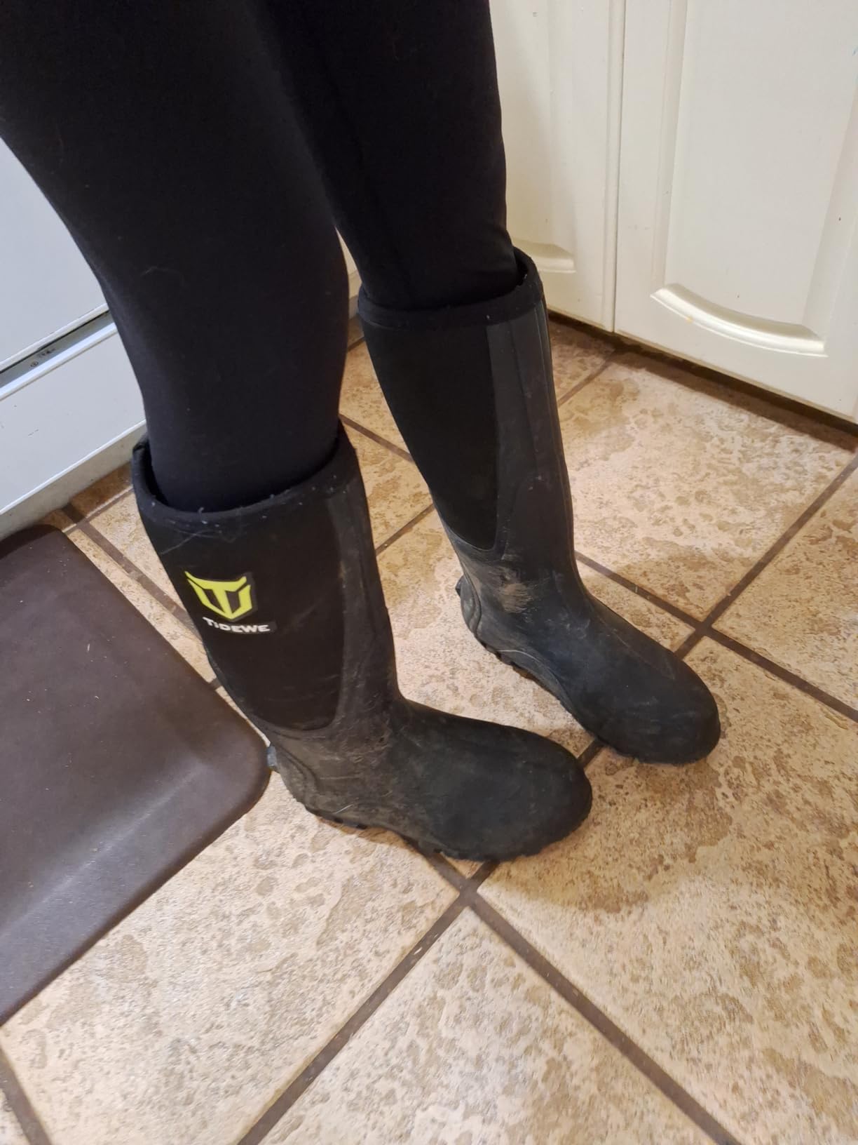TIDEWE Rubber Boots for Men, Waterproof Rain Boots with Steel Shank customer photo 2