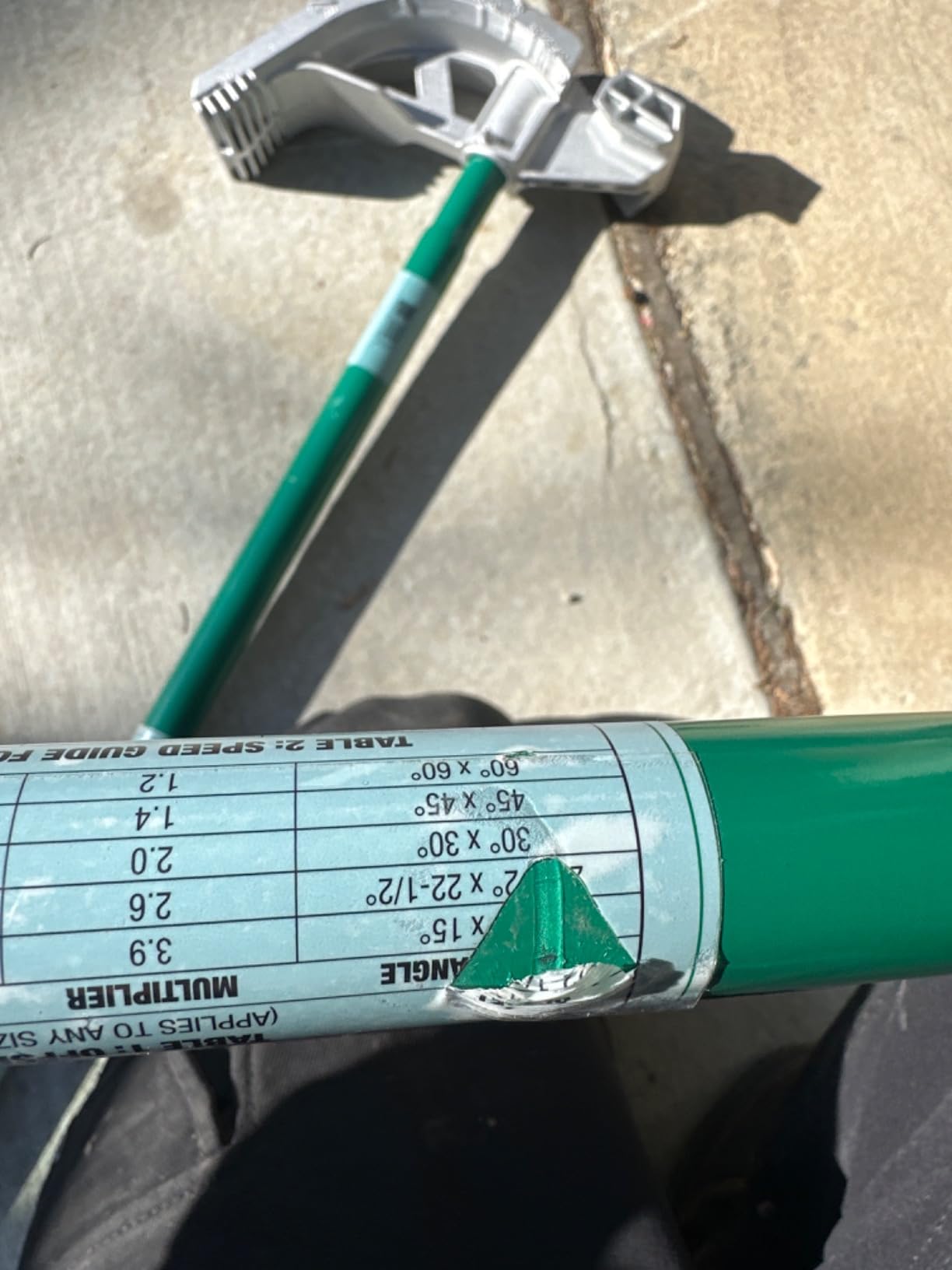 Greenlee 844AH Dual-Shoe Hand Bender w/Handle for ½” and ¾” EMT and ½” Rigid/IMC Conduits customer photo 2
