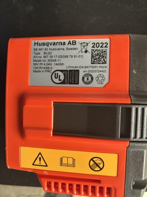 Husqvarna WeedEater 320iL Weed Eater, 16-Inch, with 4 Ah Battery & Charger customer photo 1