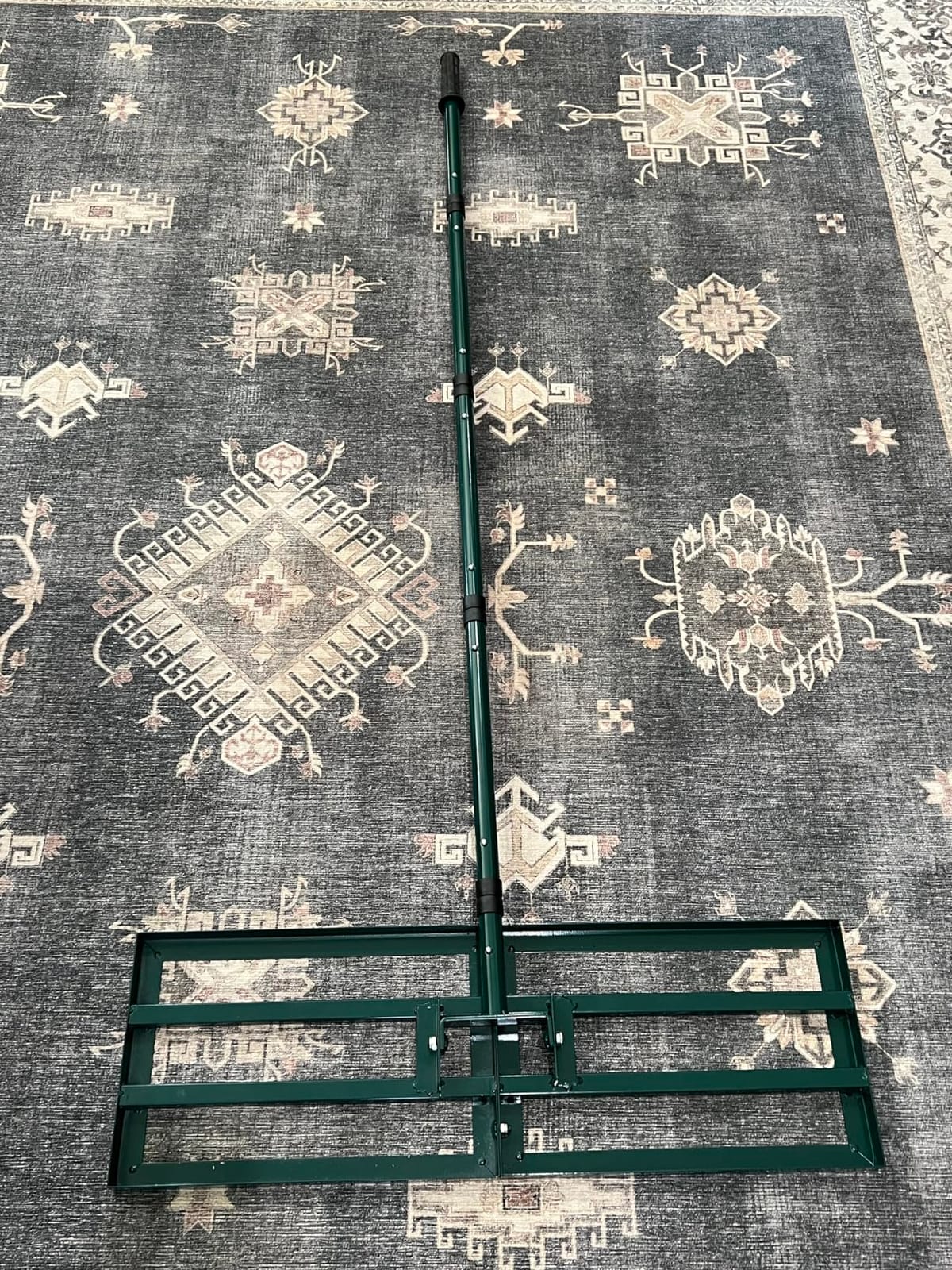 Lawn Leveling Rake,Stainless Steel Lawn Leveler with 30”x10” Ground Plate, 78” Adjustable Long Handle, Level Yard Tool for Grass, Golf Field, Level Soil or Dirt Ground Surfaces-Green customer photo 2