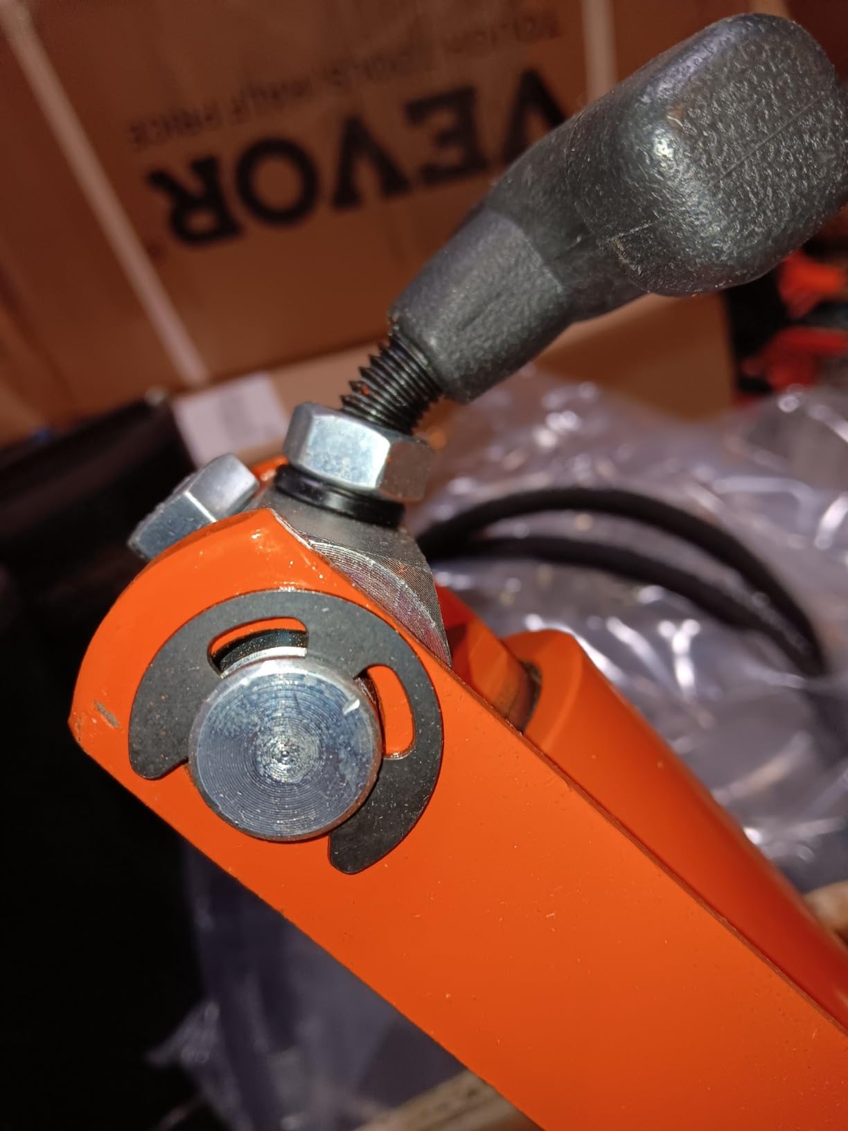 VEVOR Hydraulic Bead Breaker 10000PSI Tire Bead Breaker & Metal Foot Pump customer photo 2