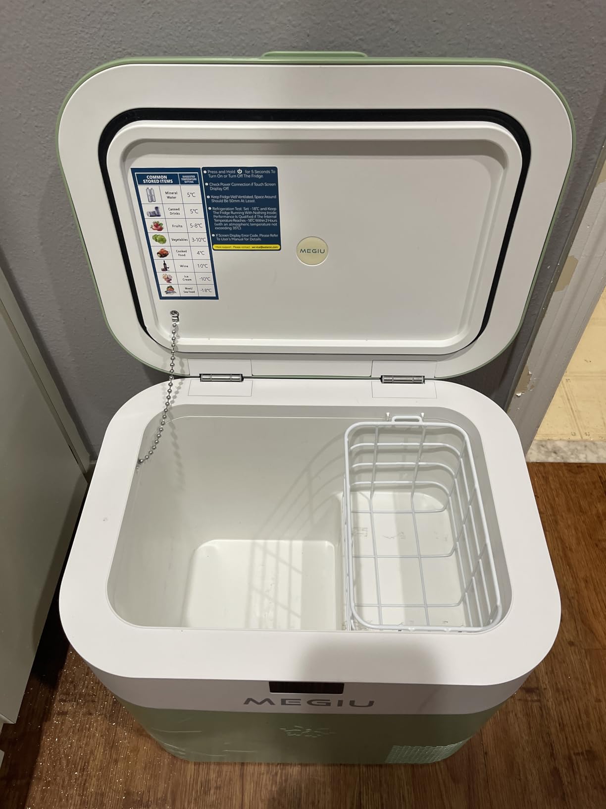 Megiu 12 Volt Refrigerator Portable Car Freezer 13.5 Quart (12.8 Liter) Compressor Cooler 12V/24V DC 110~240 Volt AC for Truck Van RV Camper SUV Boat Travel Camping Road Trips Tailgating -18℃~+15℃ customer photo 1