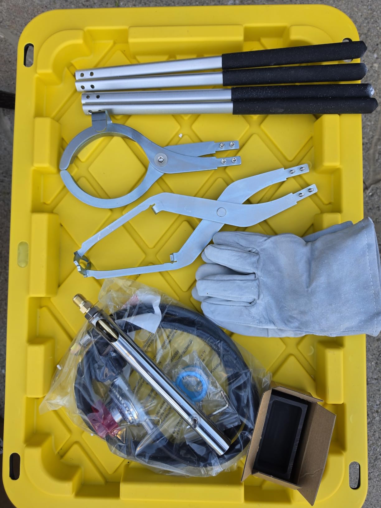 Nelyrho 6KG Propane Melting Furnace Kit, 2500°F Stainless Steel Smelter customer photo 2