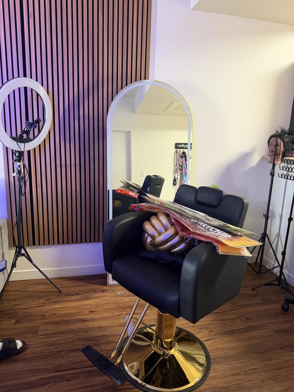 Baasha Reclining Salon Chair for Hair Stylist, 440 lbs Hydraulic Barber Chair with 135° Reclining Backrest, Removable Headrest, 360° Swivel, All Purpose Styling Chair, Black Gold customer photo 2