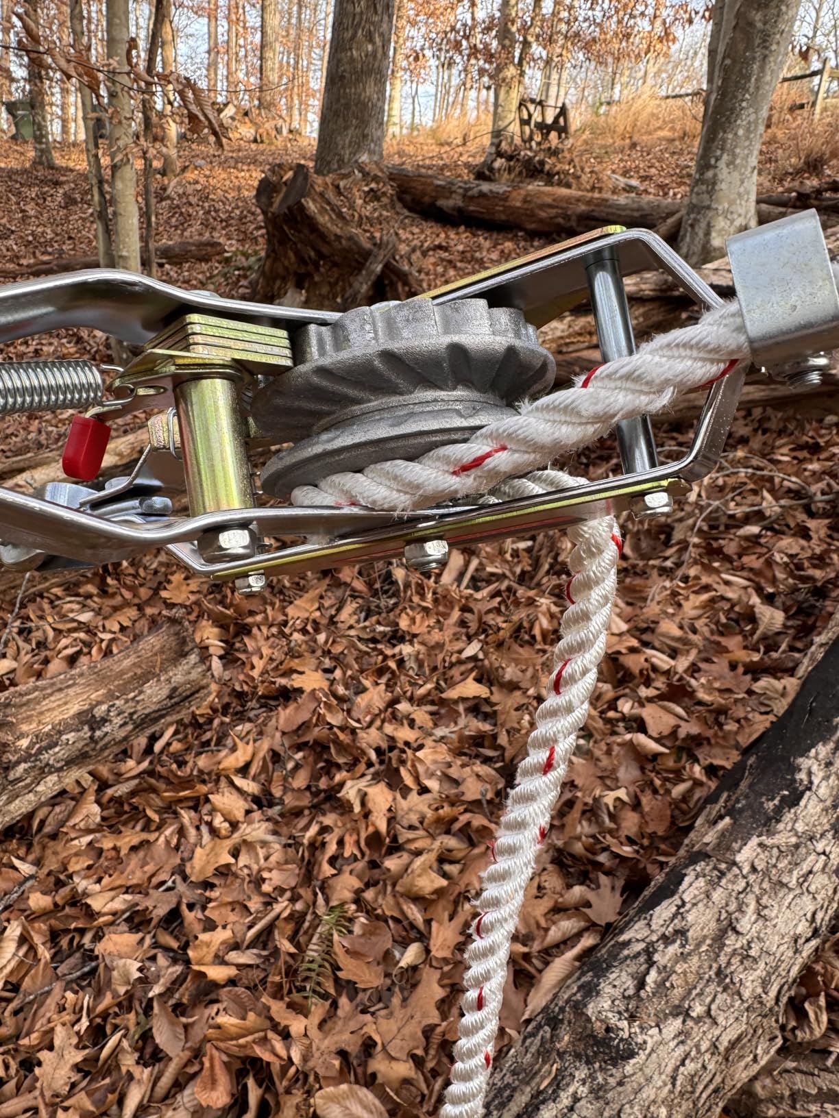 VEVOR Rope Puller, 3/4 Ton (1,653 lbs) Pulling Capacity, with 100' of 0.6