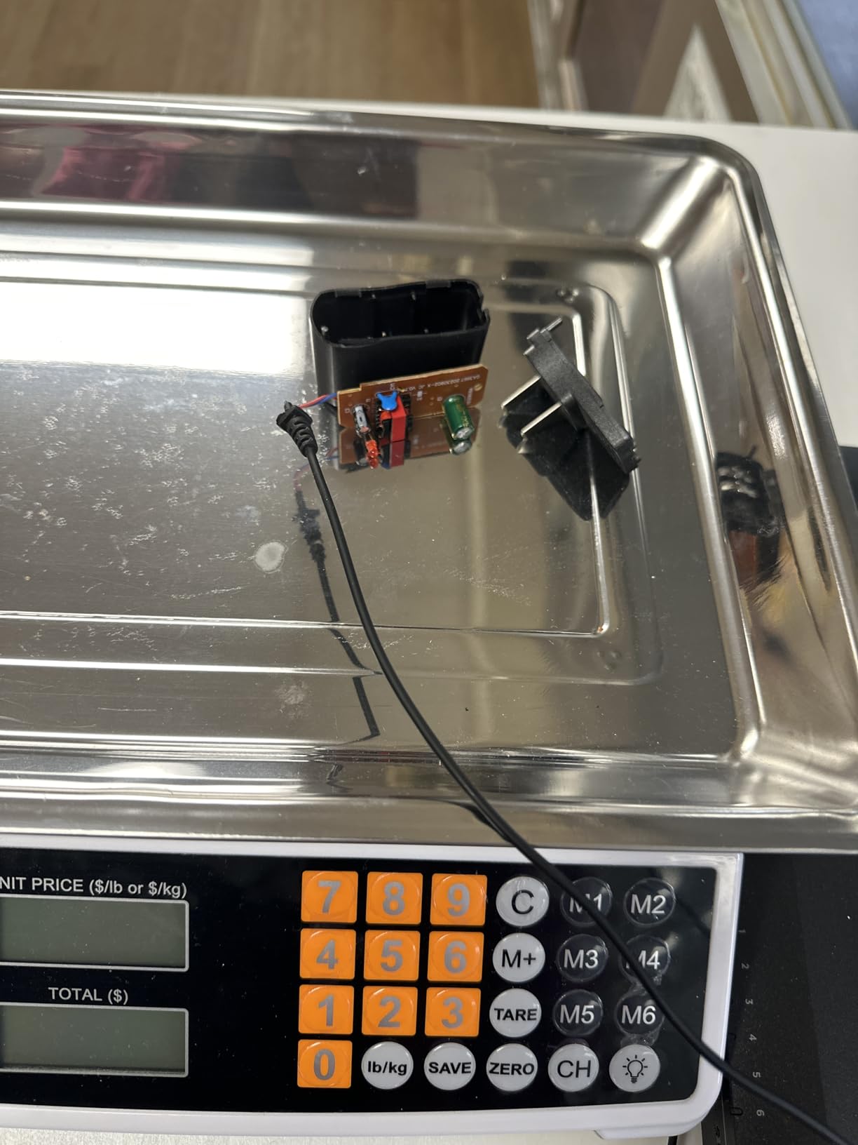 Price Computing Scale 88lb/40kg Commercial Food Scale for Produce Meat with Stainless Steel Large Platform, LCD Display, and Green Bright Backlight for Farmers Markets, Deli, （Not for Trade） customer photo 1