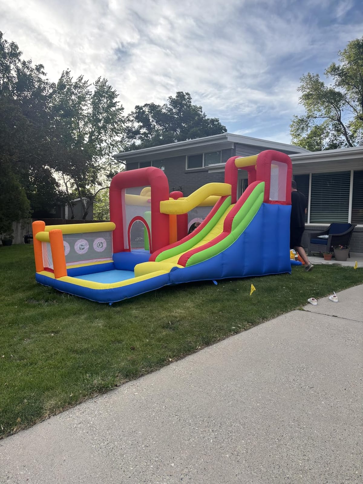 Hongcoral Bounce House, Inflatable Bounce Castle with Blower for Kids, Blow Up Jumping Bouncer with Slide, Climbing Wall, Obstacles, Trampoline, Ball Pit Pool for Indoor Outdoor customer photo 1