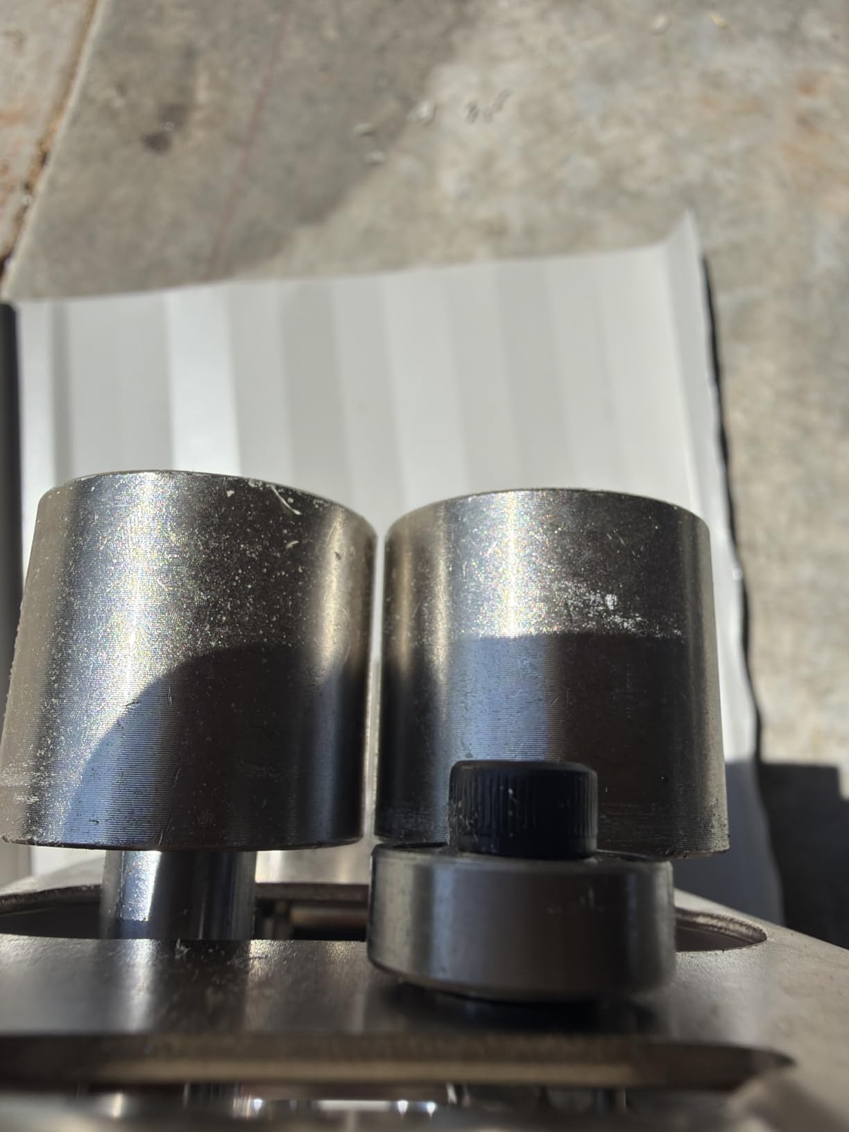 3-Station Roller for Bending Metal Roofing Materials at 0-90° Angle, Large Radius Sheet Metal Bead Roller Bender for Making 1/2-5in (13‑130mm) Bending customer photo 2