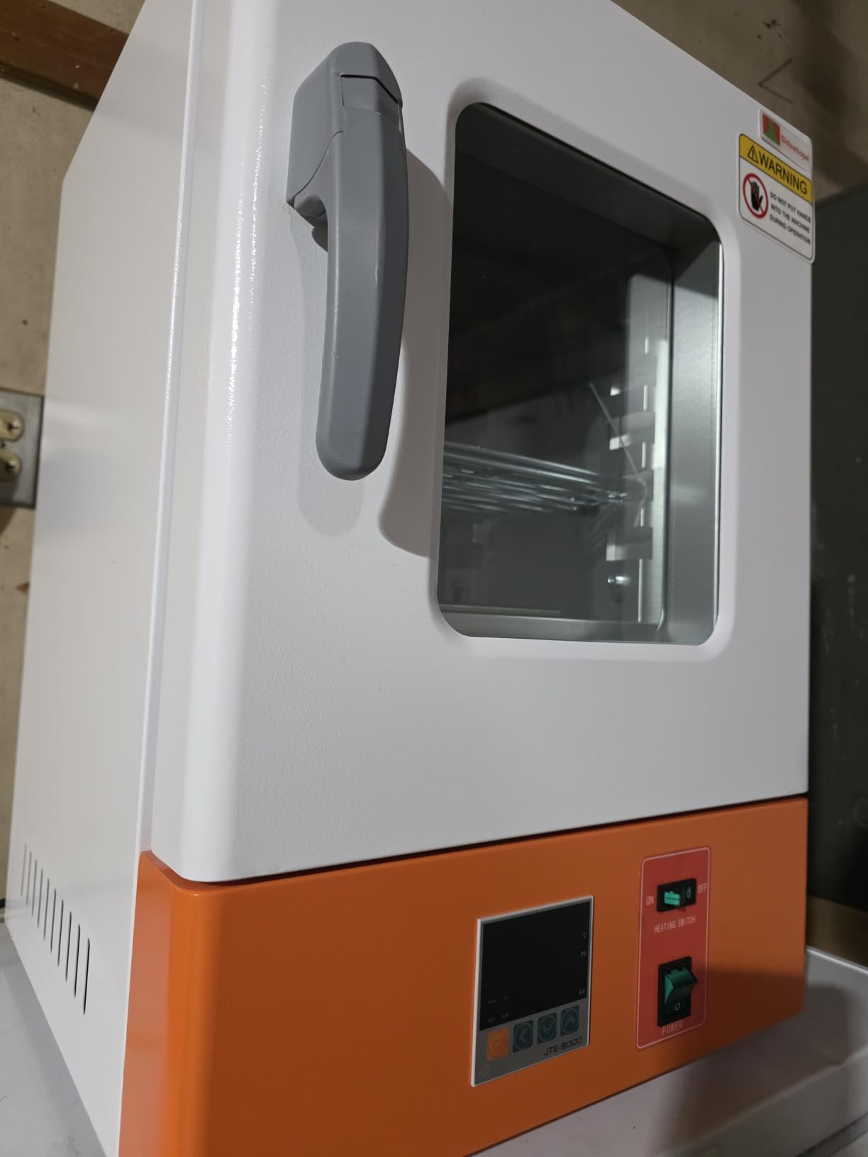 Electric Heating Constant Temperature Lab Incubator 22L 11X11X11Inch Chamber RT-70℃ 110V 60Hz Cabinet Incubator for Reptile Egg Bacterial Culture Seed Germination Medical Science customer photo 1