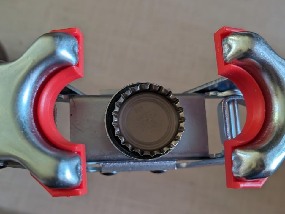 Manual Beer Bottle Capper Tool with 150 count Beer Bottle Caps,26mm Beer Corking Machine for Home Brewing（Crown Cap WN005） customer photo 1