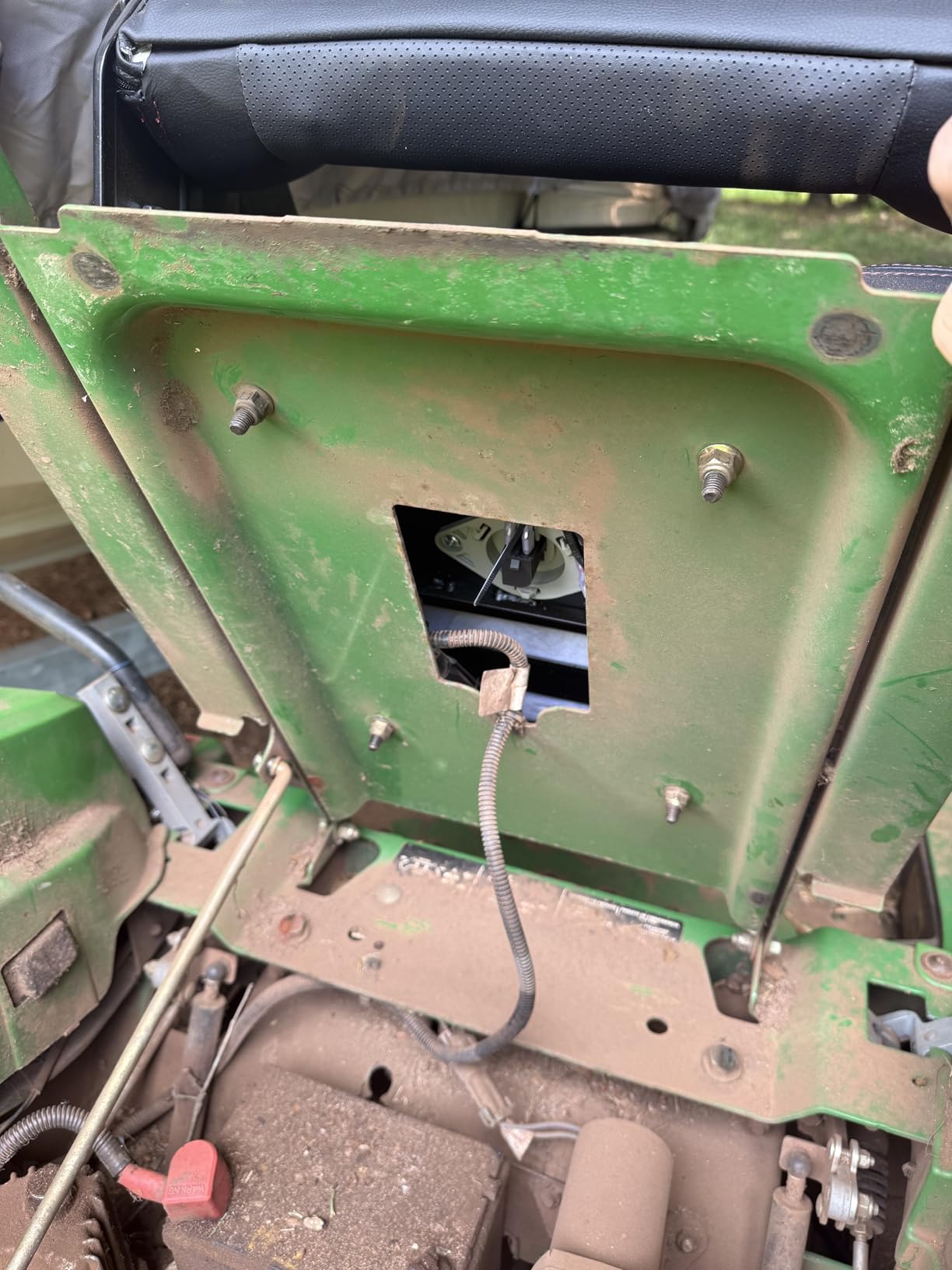 SEATIN Universal Forklift Seat, Tractor Seat, with Micro Switch, Armrest and Safety Belt, for Tractor, Mower, Skid Loader, Telehandler, Backhoe, Excavator, Dozer customer photo 1