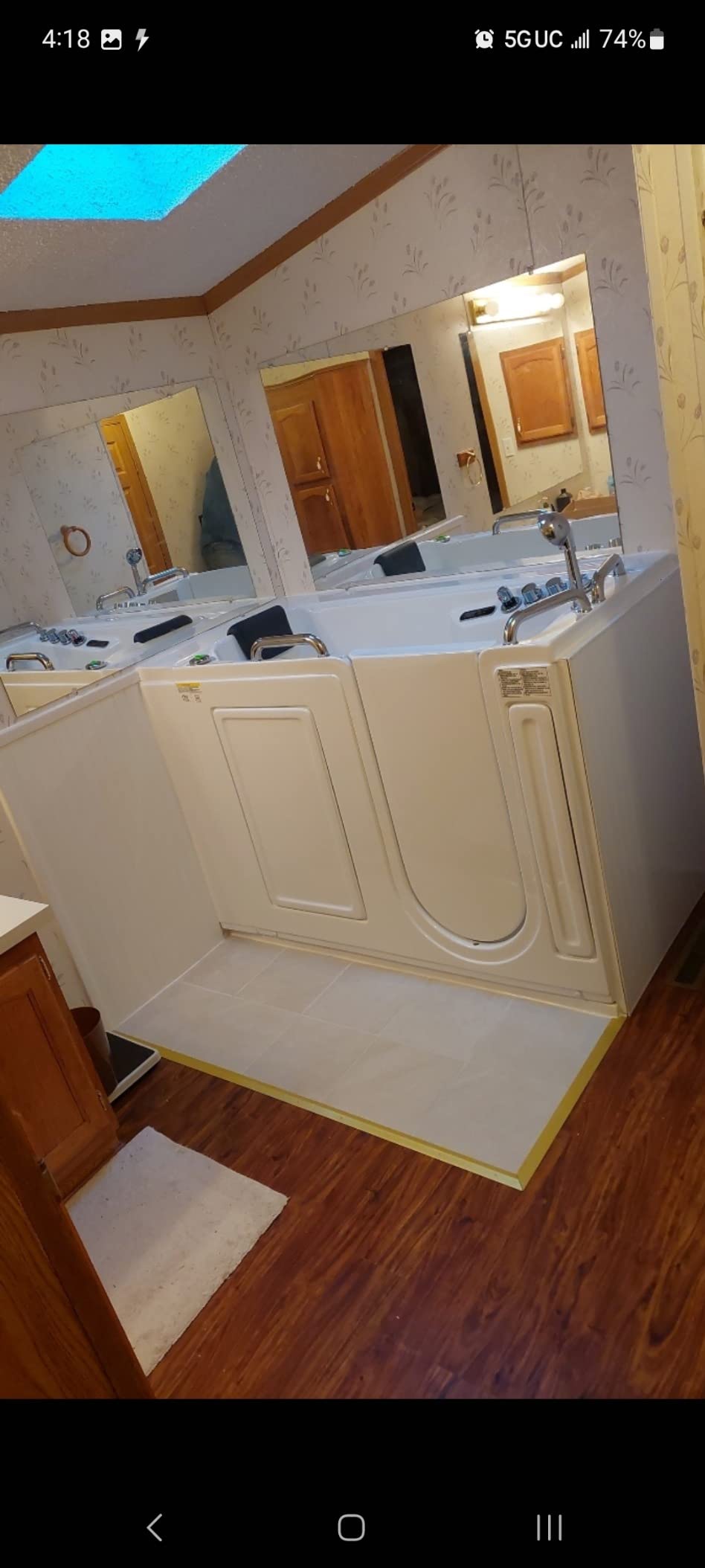 ANZZI Walk In Tub, 30 X 53 In, Right Drain, 9 Whirlpool & 26 Air Jets customer photo 1