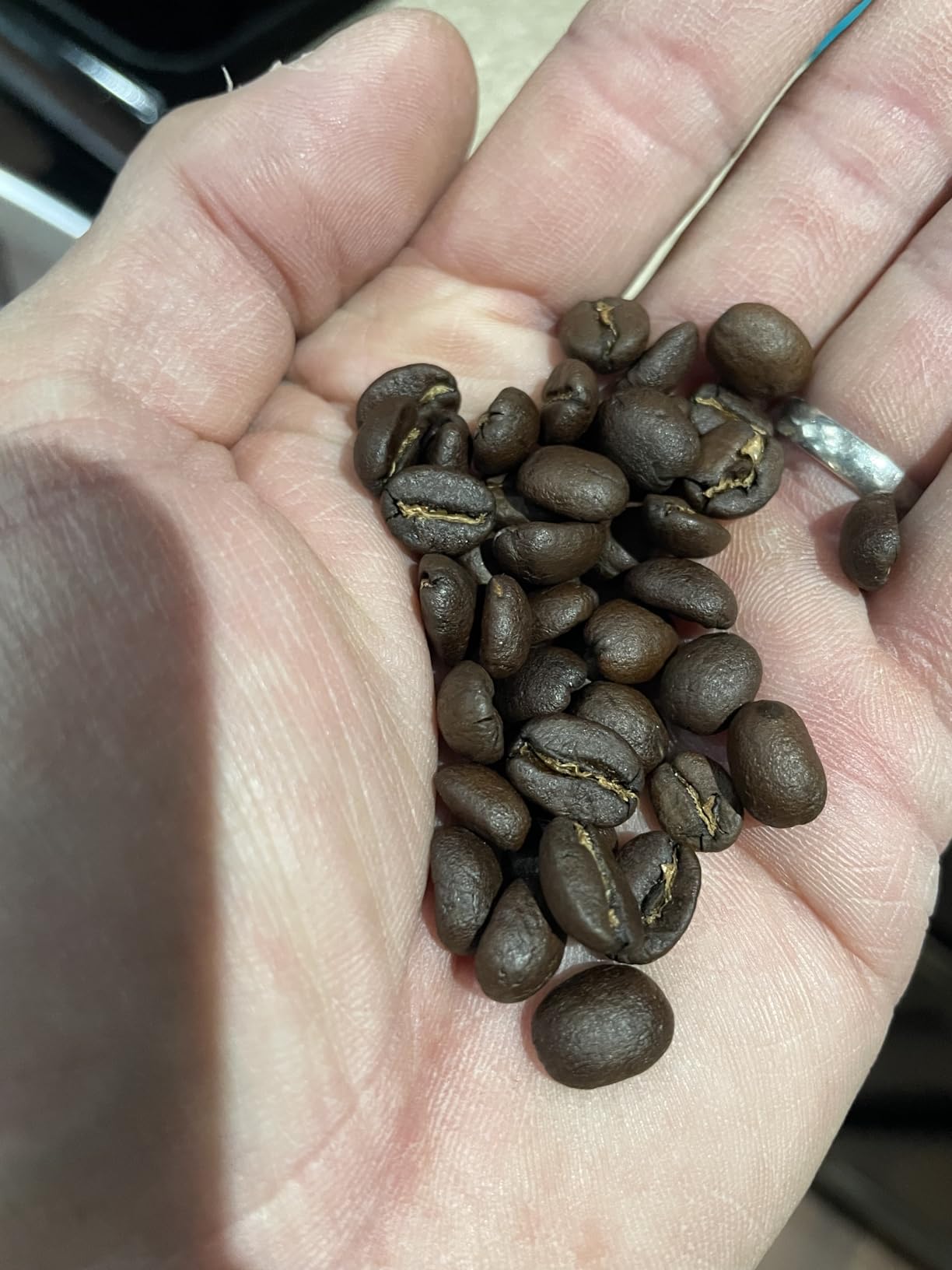 500g Automatic Coffee Roaster Machine for Home Use Wth Smoke Filter(Suitable for Light Roasting), The Smoke Pipes (Suitable for Medium and Dark Roasting) and Chaff Collector customer photo 1