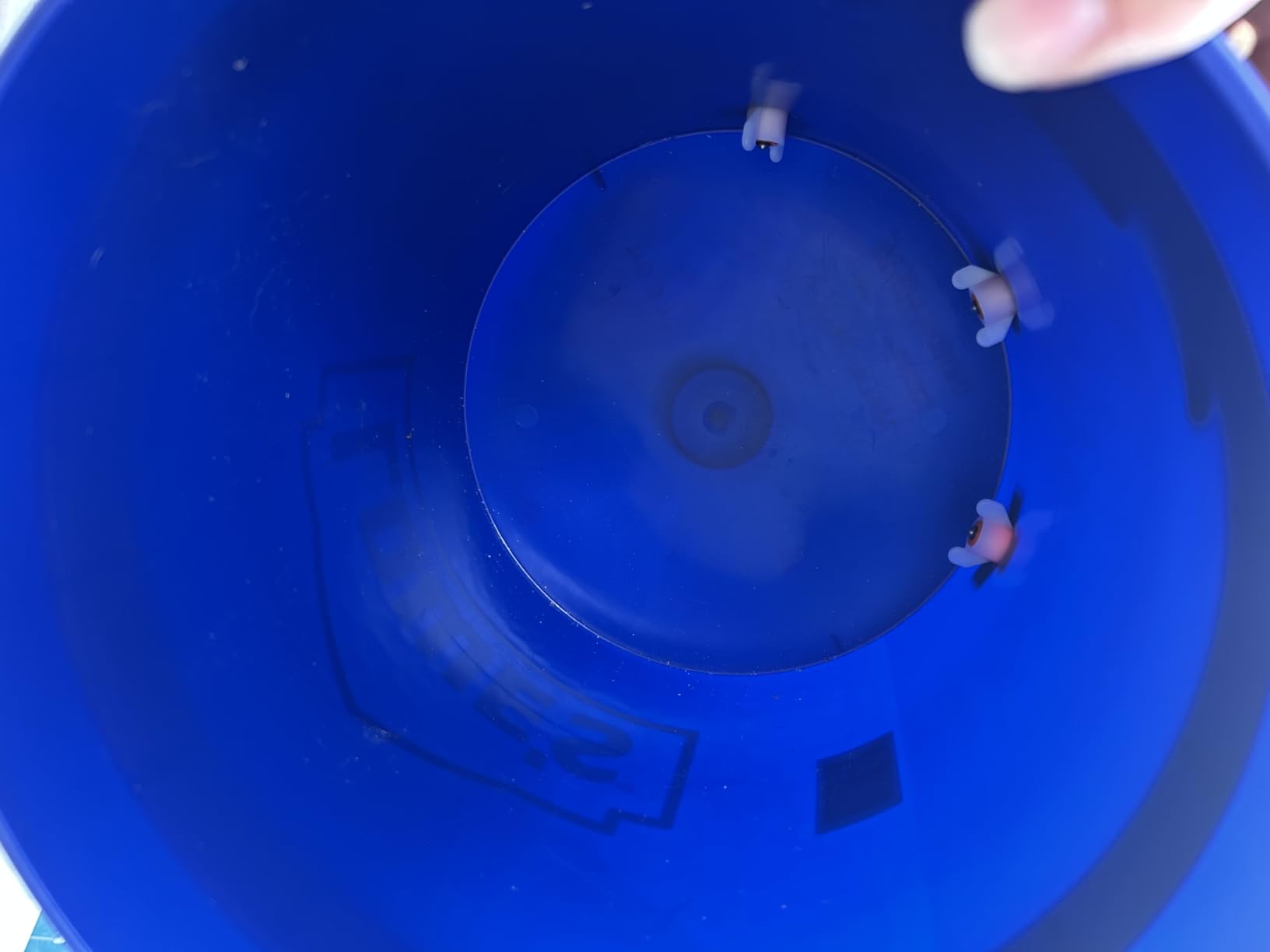 Eggluuz Chicken Waterer Nipple Horizontal Side Mount Automatic Nipples Drinker for Chickens 8 Pack customer photo 1