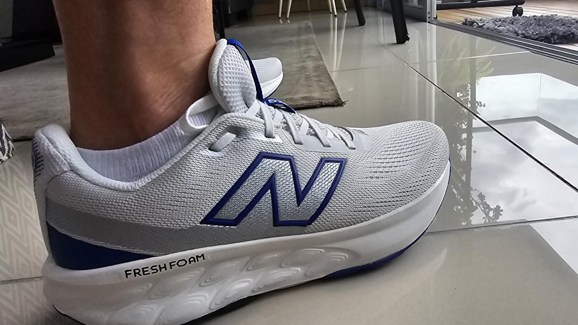 New Balance Men's Fresh Foam 520 v9 Running Shoe customer photo 1