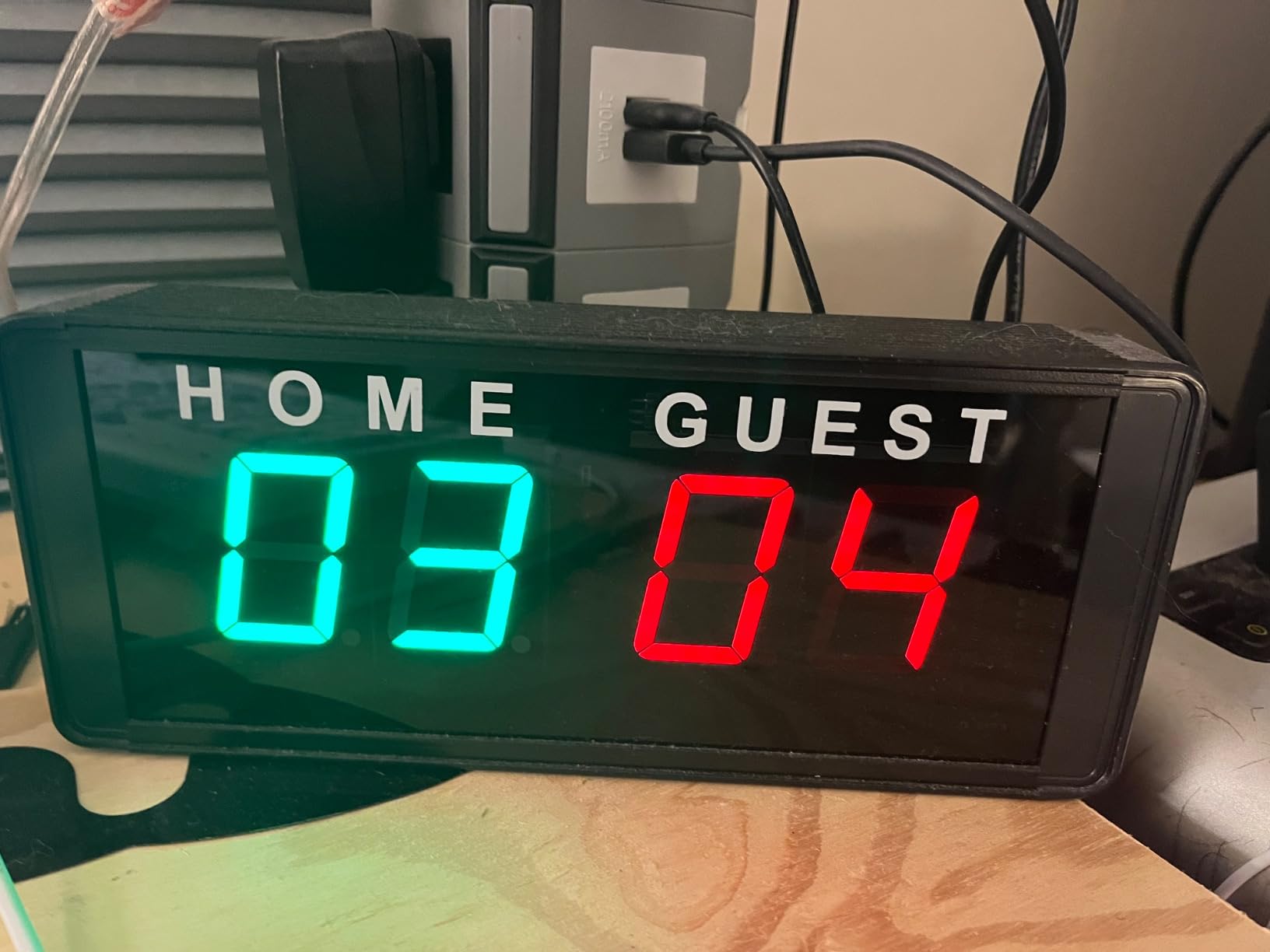 Samshow LED Electronic Scoreboard Digital Score Keeper with Remote & Tripod, Basketball Scoreboard with Shot Clock & Timer & 12/24h Real Time for Football/Corn Hole/ping Pong/Table Tennis customer photo 2