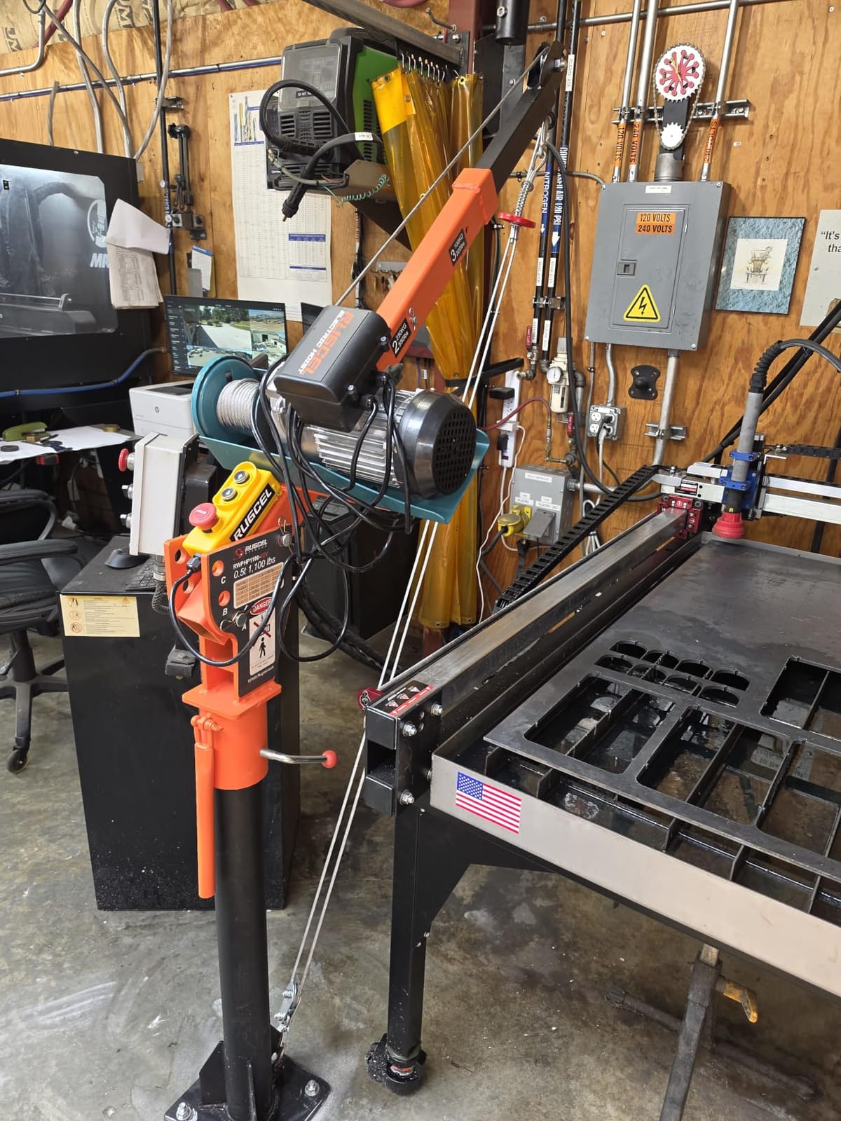 Folding Dismountable Household Jib Crane Truck - 1100lb Capacity 110V Electric Hoist, 880lb Pulling Force for Factories, Warehouses, Construction & Building, Orange customer photo 1