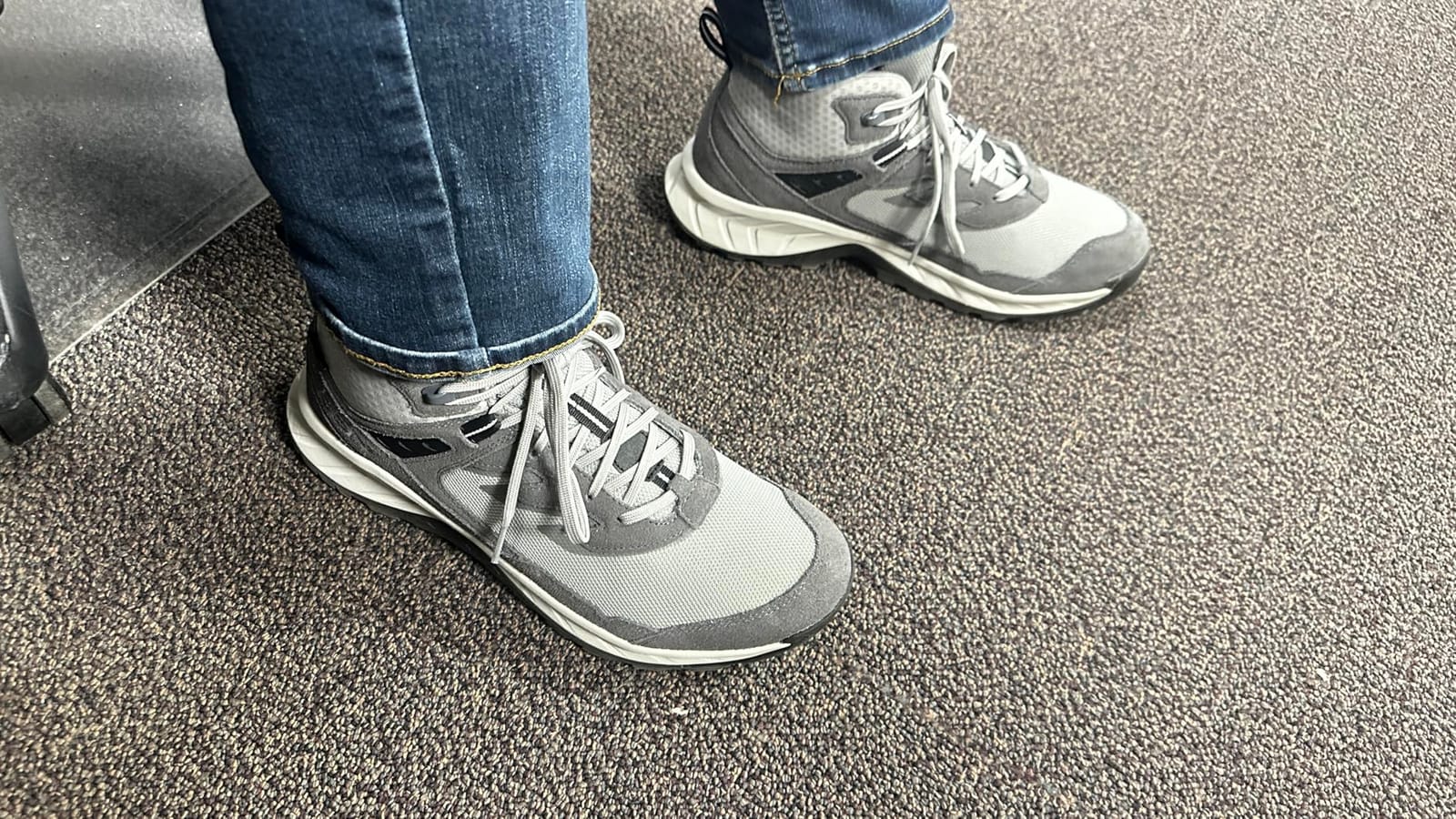 KEEN Men's Hightrail Mid Waterproof Hiking Boots customer photo 1