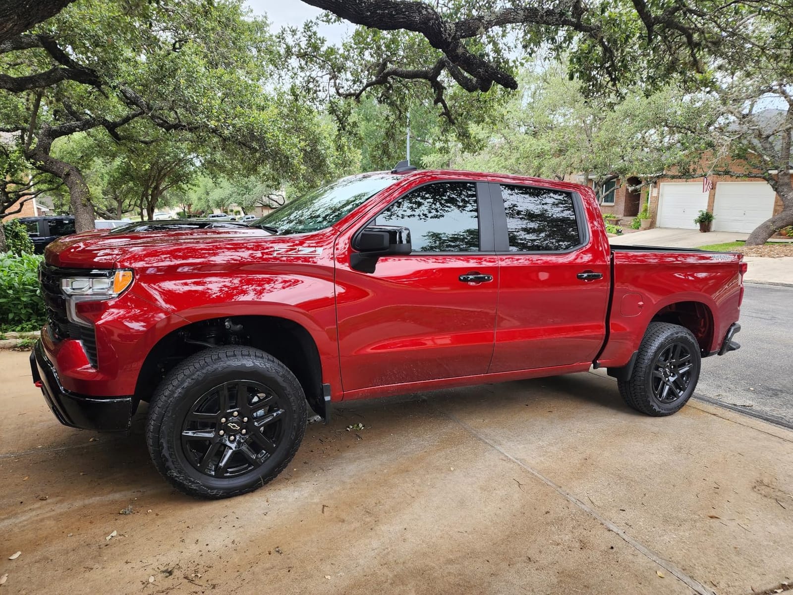 YZONA Running Boards for 2015-2026 Ford F-150 F-250 F-350 Side Steps | SuperCrew, 2-Stair, bolt-on, 550LB, Heavy-Duty Steel customer photo 1