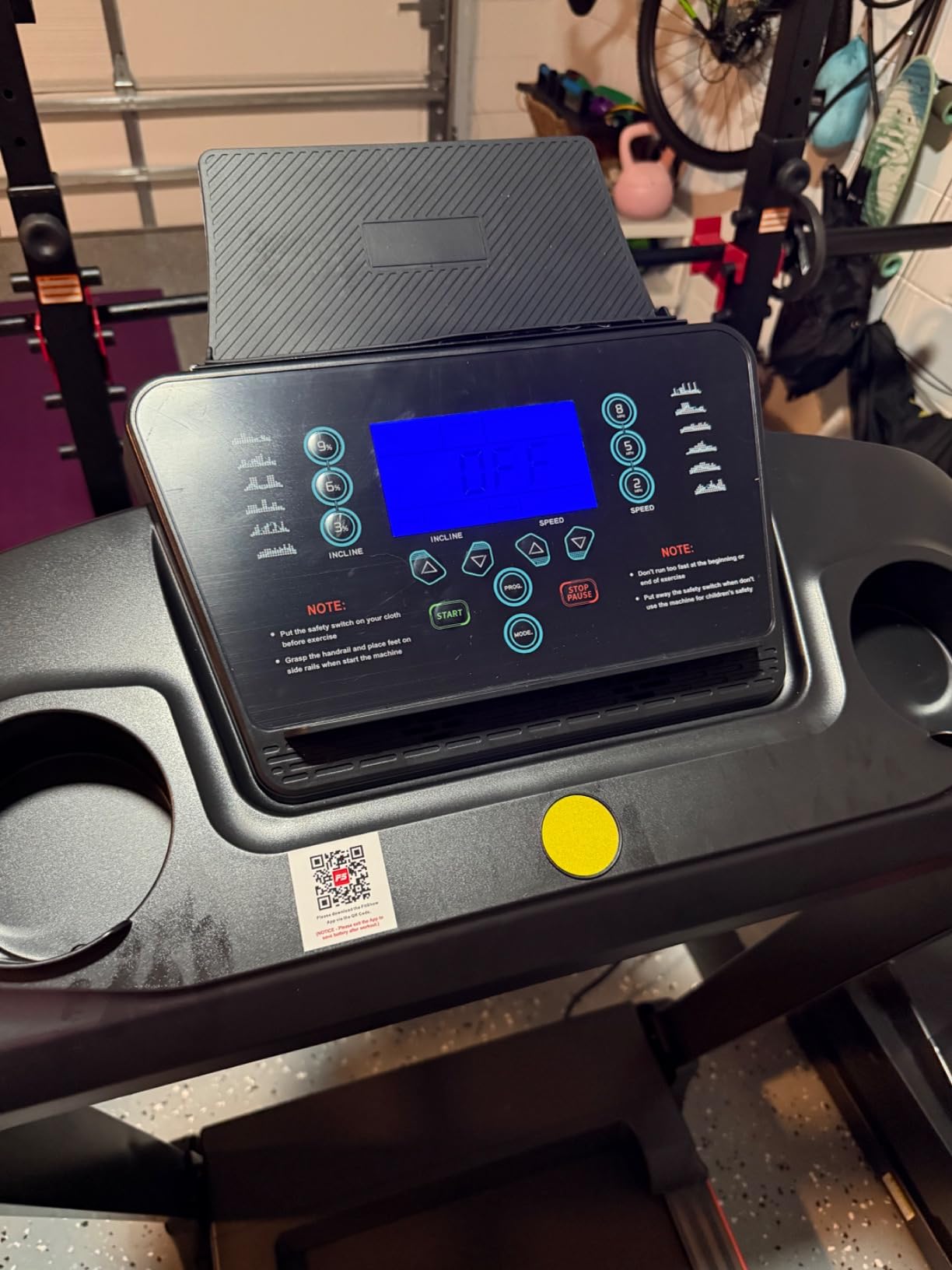 ATEEDGE Treadmills for Home, 15% Auto Incline, Foldable, 350LB Capacity customer photo 1