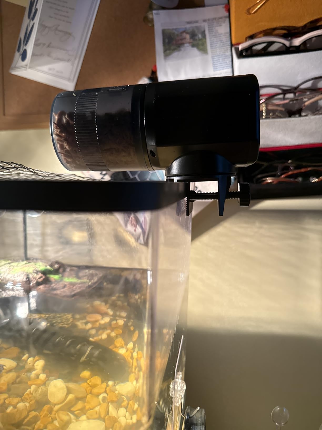 Automatic Fish Feeder for Aquarium: Rechargeable Fish Feeder Dispenser,Moisture-Proof & 200ML Large Capacity Betta Turtle Vacation Feeder,Auto Fish Food Dispenser Timer for Weekends/Business customer photo 1
