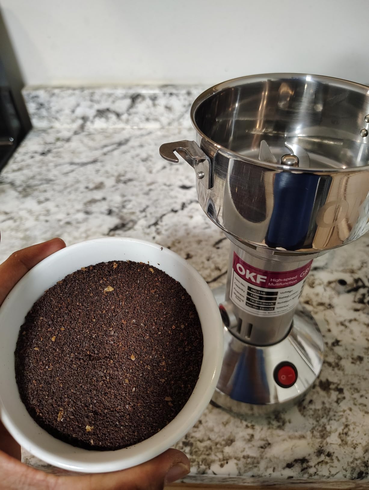 1000g Grain Mill, 304 Stainless Steel Spice Grinder, 3000W High-speed Commercial Flour Mill, Superfine Flour Mill Grinder for Home, Grain Mill for Flour customer photo 1