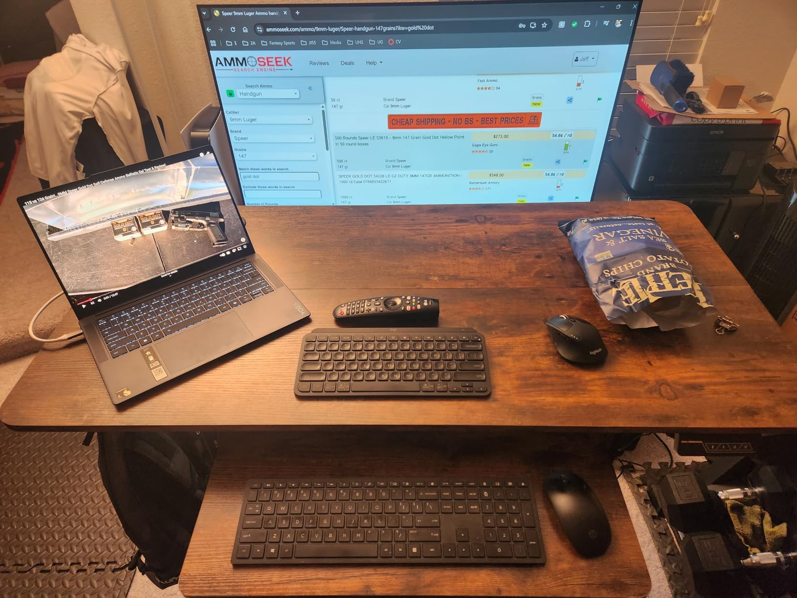 FLEXISPOT 40x24 Inch Electric Standing Desk, Black customer photo 2
