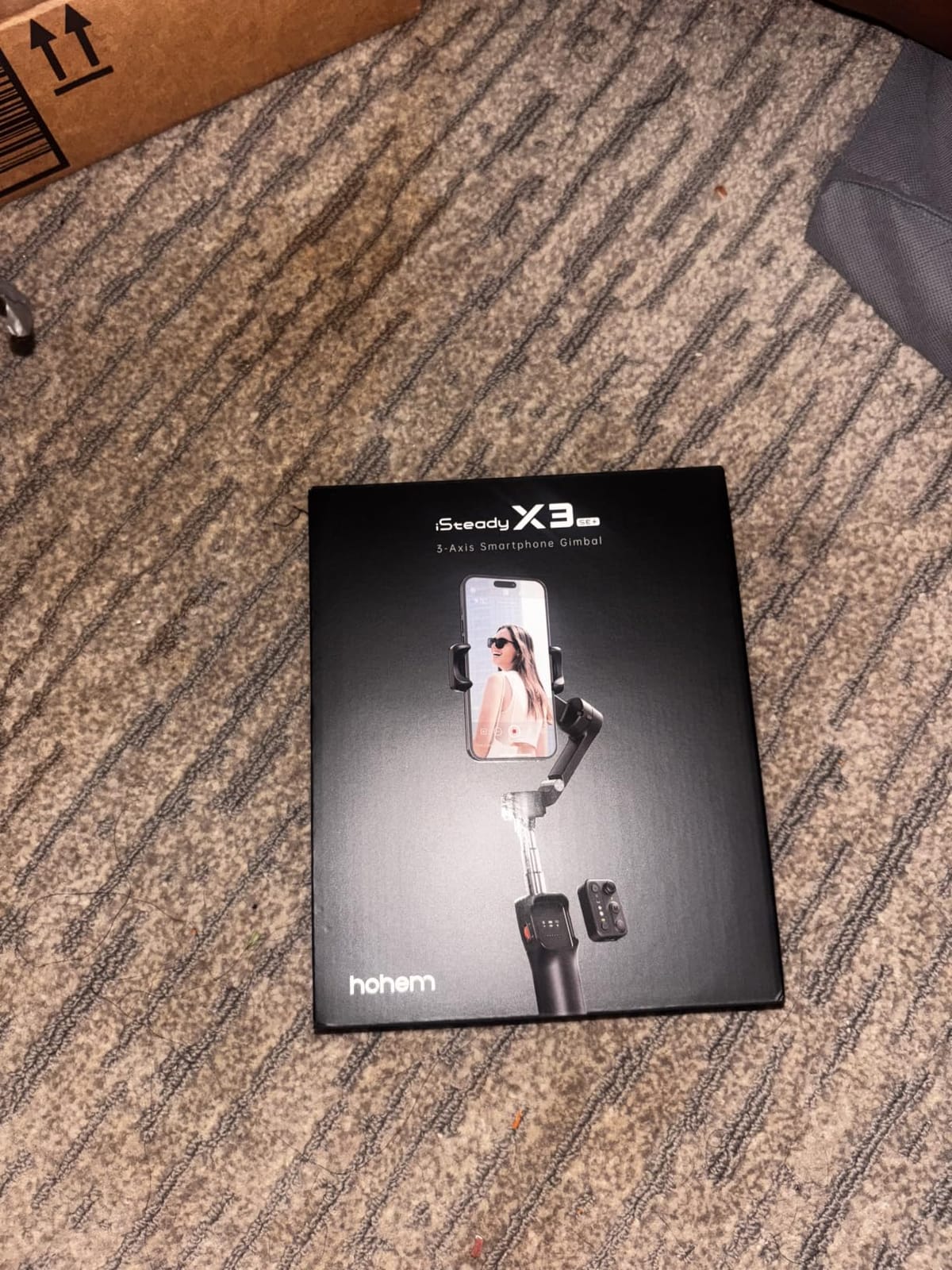 hohem iSteady X3 SE 3-Axis Gimbal Stabilizer for iPhone & Android, Black customer photo 2