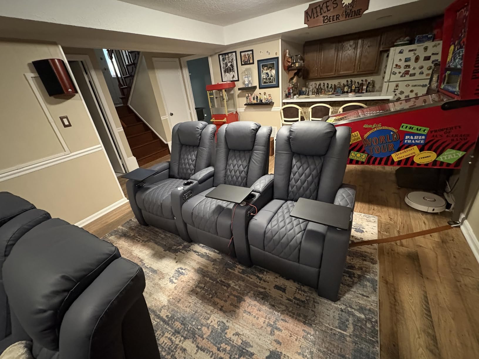 comfiroom Top-Grain Leather Home Theater Seating, Dual-Motor Power Recliner customer photo 1