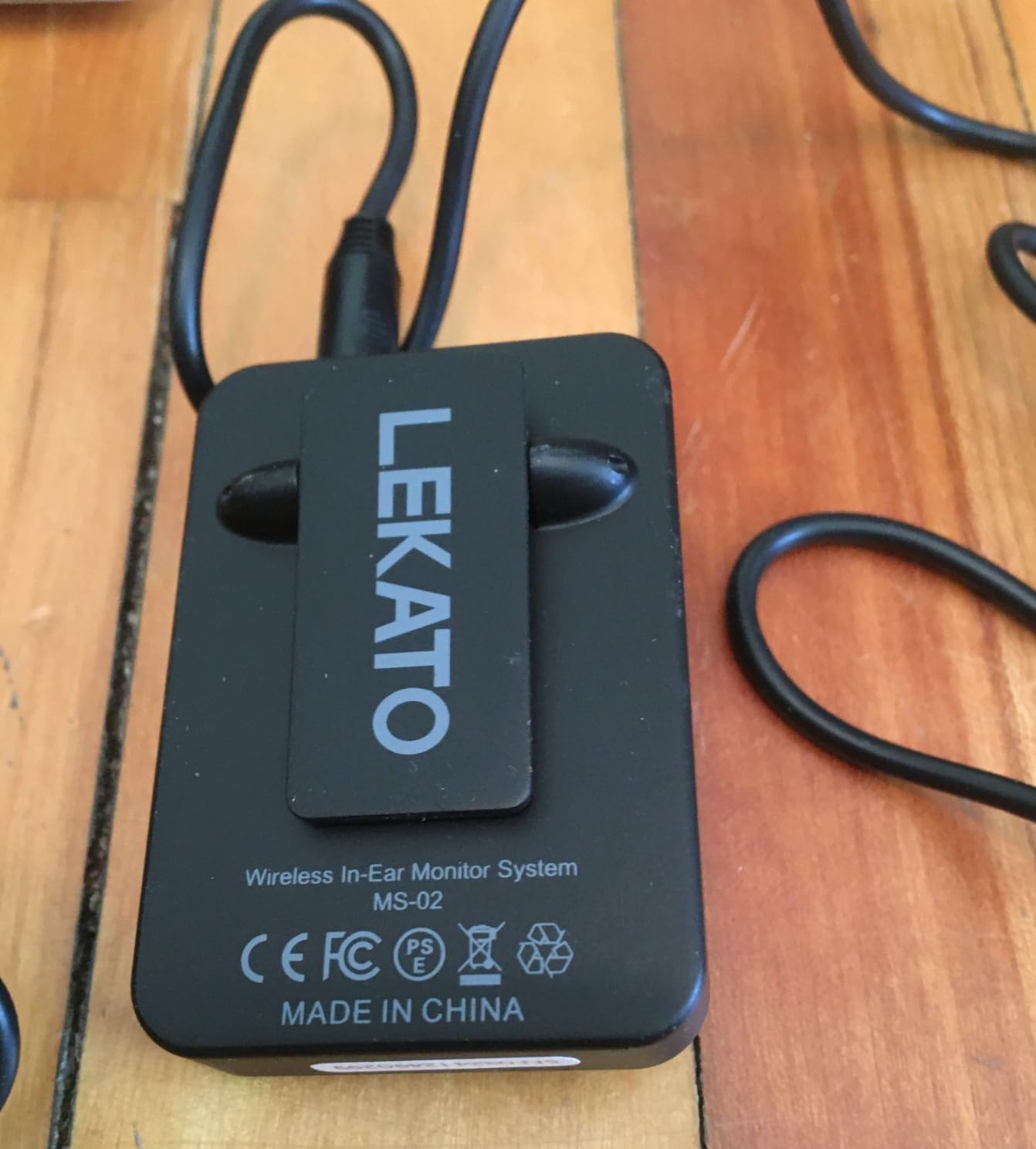 LEKATO Wireless in Ear Monitor System MS-02, Upgraded 2.4G Stereo IEM System Low Latency with Transmitter Beltpack Receiver Auto-Pairing, One to More, in-Ear Monitoring for Church,Band,Singer,Stage customer photo 2
