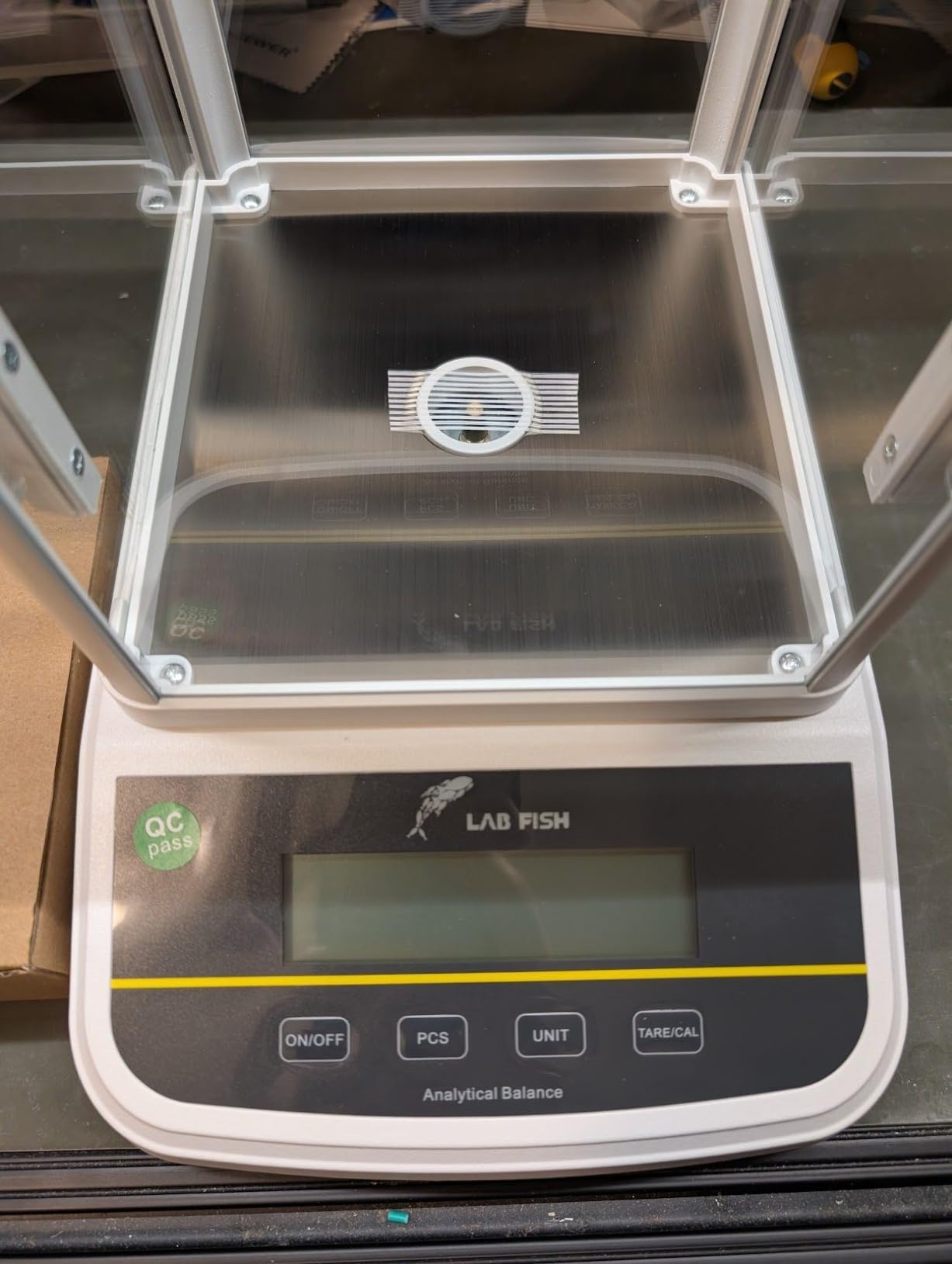 LAB FISH Dual Display Analytical Balance 200g x 1mg Scale High Precision 0.001g Accuracy Lab Scale External Calibration for Laboratory Pharmacy Jewelry customer photo 2