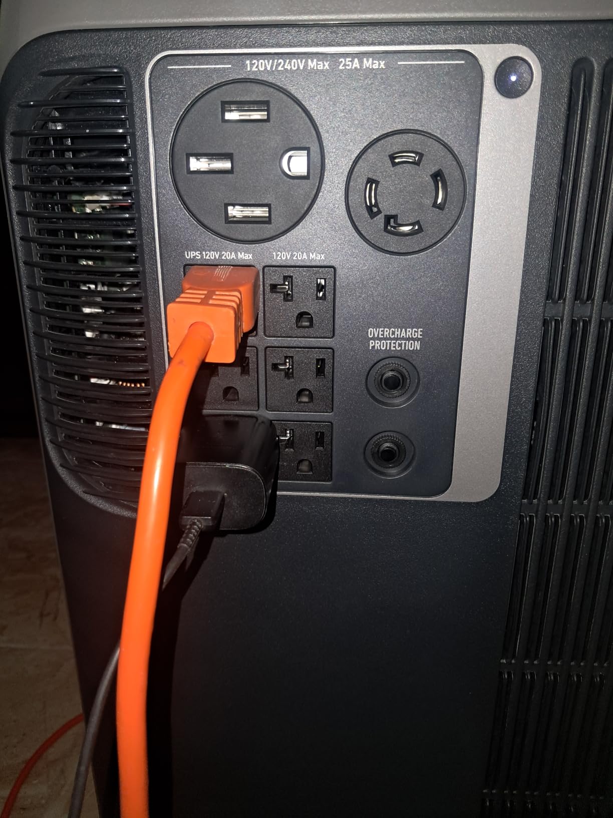 Anker SOLIX F3800 Portable Power Station and Home Power Panel, 3,840Wh | 3,840Wh LiFePO4 Battery, 120V / 240V Dual-Voltage Output, 6,000W Solar Generator for Home, RVs, and Emergency Use customer photo 1