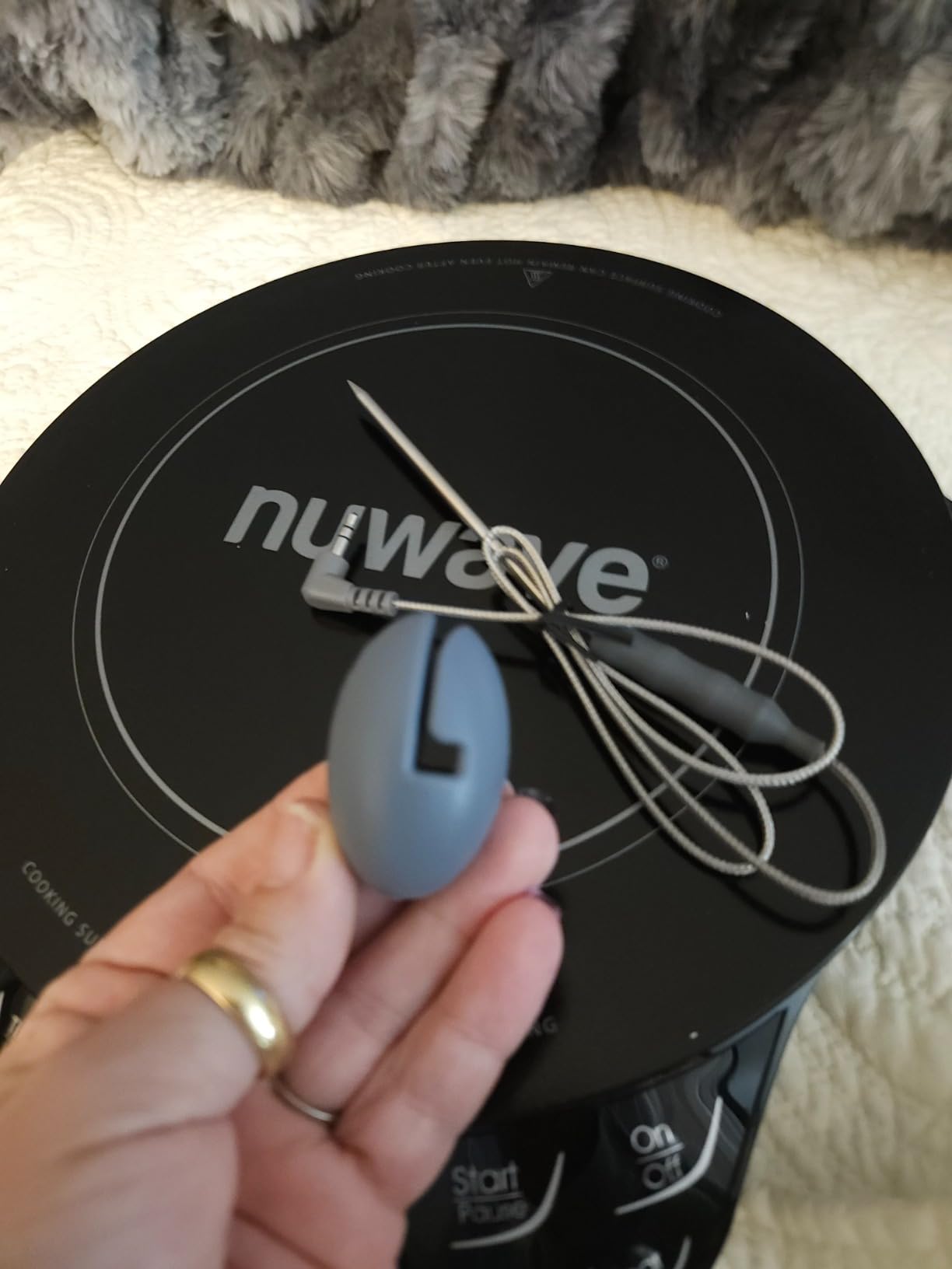Nuwave Portable Induction Cooktop Diamond with Probe, 100°F to 500°F customer photo 1