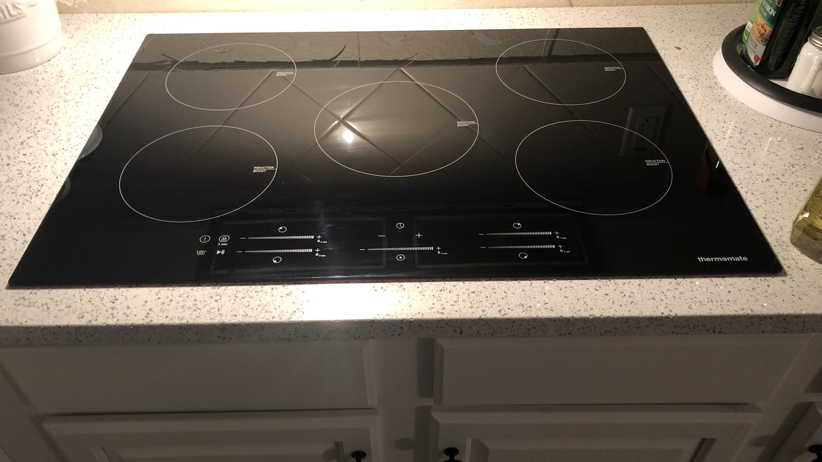 ThermoMate 36 Inch Induction Hob Electric Cooktop, 9800W Built in Induction Stove Top with 5 Boost Burners, 9 Heating Levels, Timer & Child Safety Lock, Sensor Touch Control, 240V customer photo 2