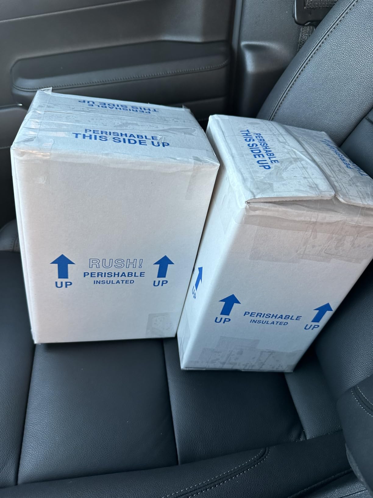ROTCH Insulated Shipping Boxes with Liners, 4 Pack 26x11x19'', Cold Shipping Box Coolers for Perishable Frozen Food, White (J261119T4) customer photo 2