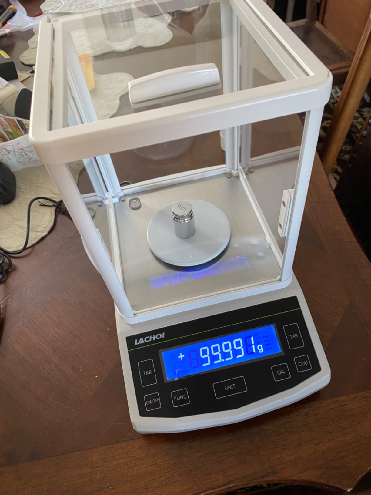 Analytical Balance 0.0001g 120g Precision Lab Scale 0.1mg Accuracy | 0.1mg*120g with Calibration Weight High Precision Jewelry Scale LCD Display Digital Scale 0.0001g with windshield customer photo 2
