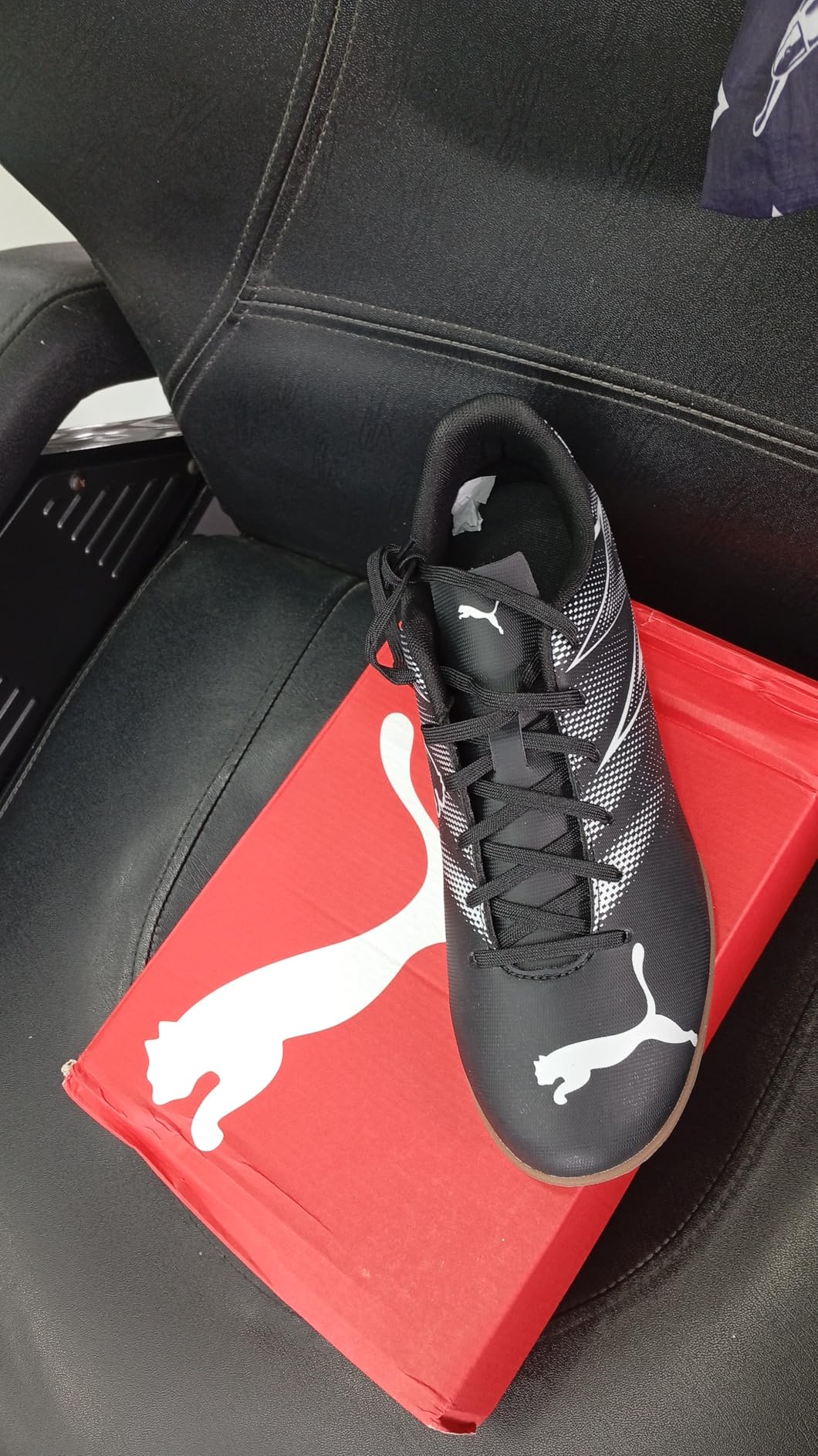 Puma Mens Attacanto Indoor Trainer Soccer Shoe customer photo 2