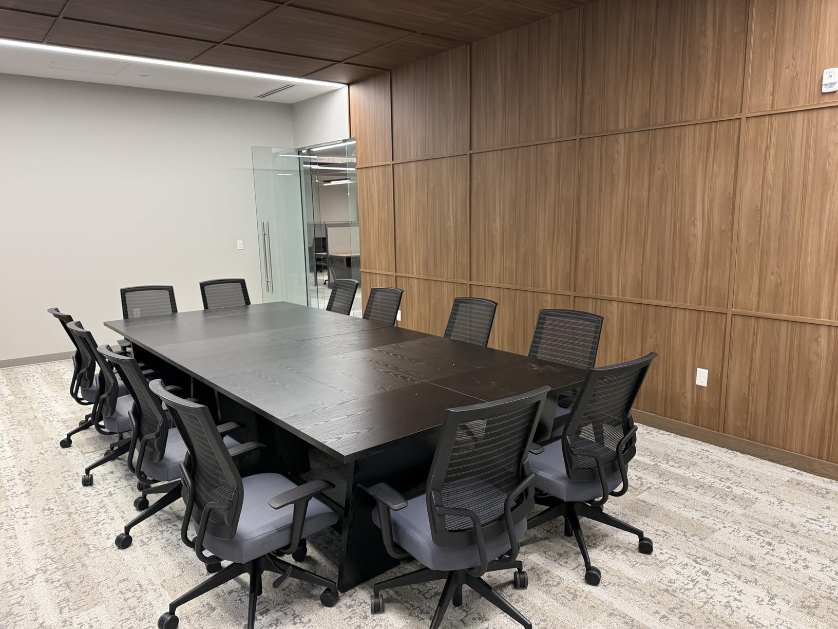 Tribesigns 6 FT Conference Room Table, 71 Large Executive Seminar Desk for 6-8 People, Rectangular Meeting Table for Office, Heavy-Duty Business Boardroom Table with Wooden Pedestal Base, Dark Brown customer photo 2