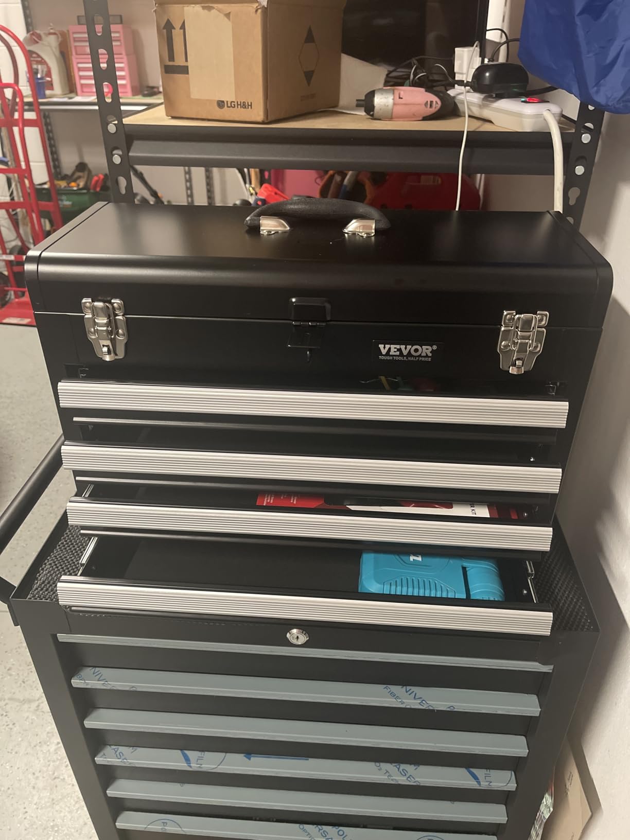 VEVOR Metal Tool Box, 20.5-inch, Portable Metal Tool Box with 4 Drawers, Small Tool Chest with EVA Liners, Ball Bearing Slide Drawers Locking & Powder Coated Finish, Multi-Function Tool Organizer customer photo 1