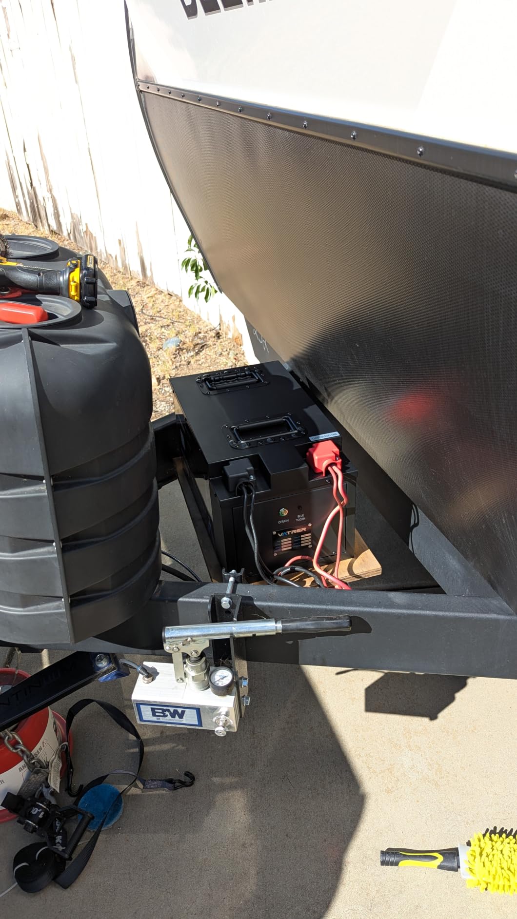 VATRER POWER 12.8V 460Ah Self-Heating LiFePO4 RV Battery, APP Monitoring | Built-in 300A BMS, Max. 3840W Load Power, 5880Wh Usable Energy, 5000+ Cycles Lithium Battery, Perfect for RV, Motorhomes customer photo 1